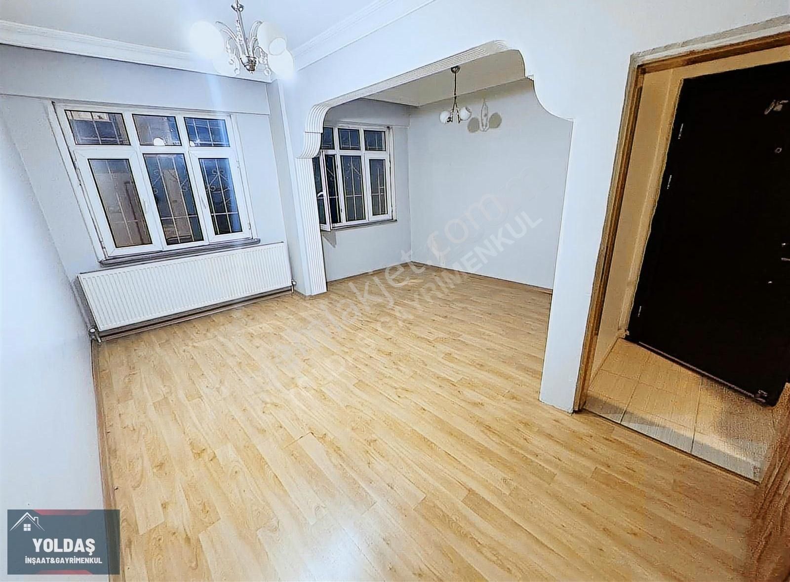 Sultangazi Esentepe Kiralık Daire Yoldaş İnşaat'tan Kiralık 70 M2 1+1 Yüksek Giriş Daire