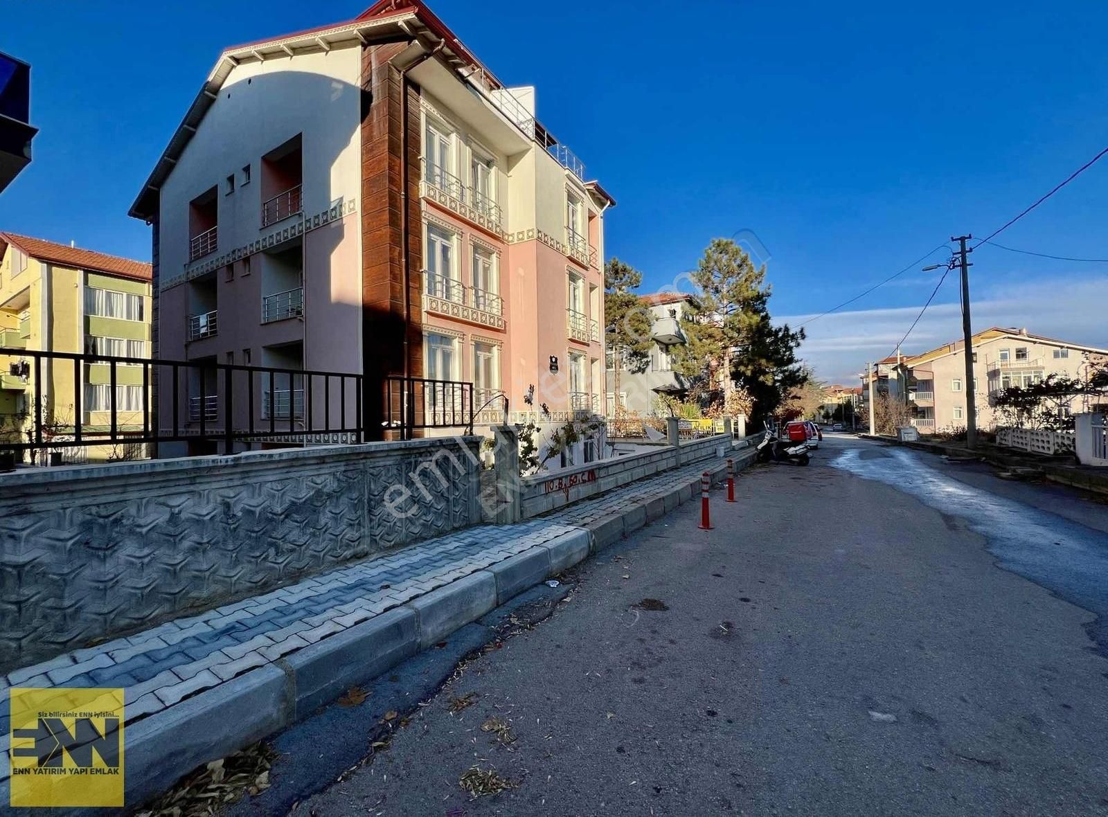 Isparta Merkez Modern Evler Satılık Daire Isparta Modernevler Iyaş Emniyet Yakını 2+1 Eşyalı Satılık Apart