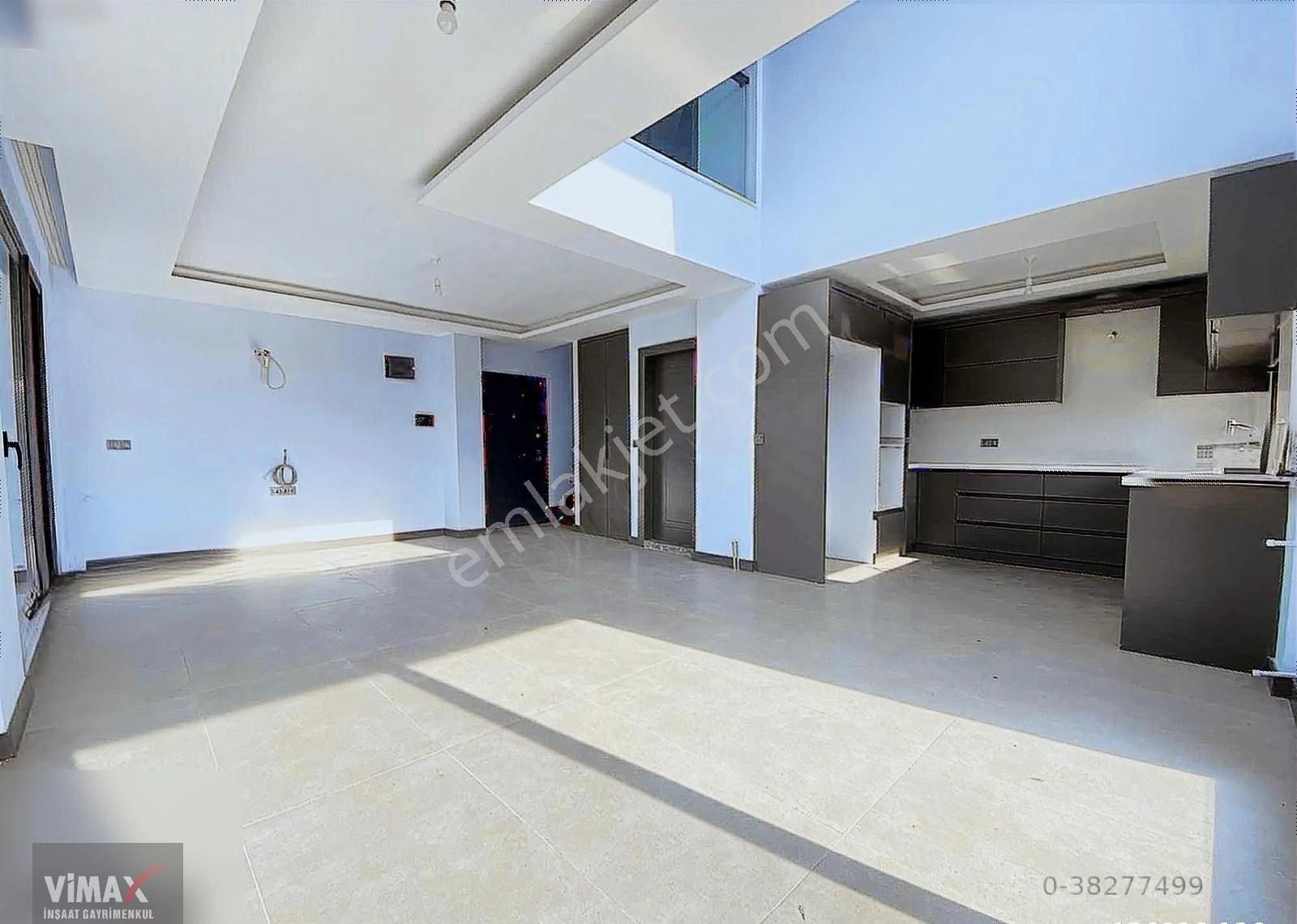 İzmir Çeşme Satılık Villa Çeşme Yalı Mah.de Otoparklı Havuzlu Müstakil Satılık 3+1 Villa