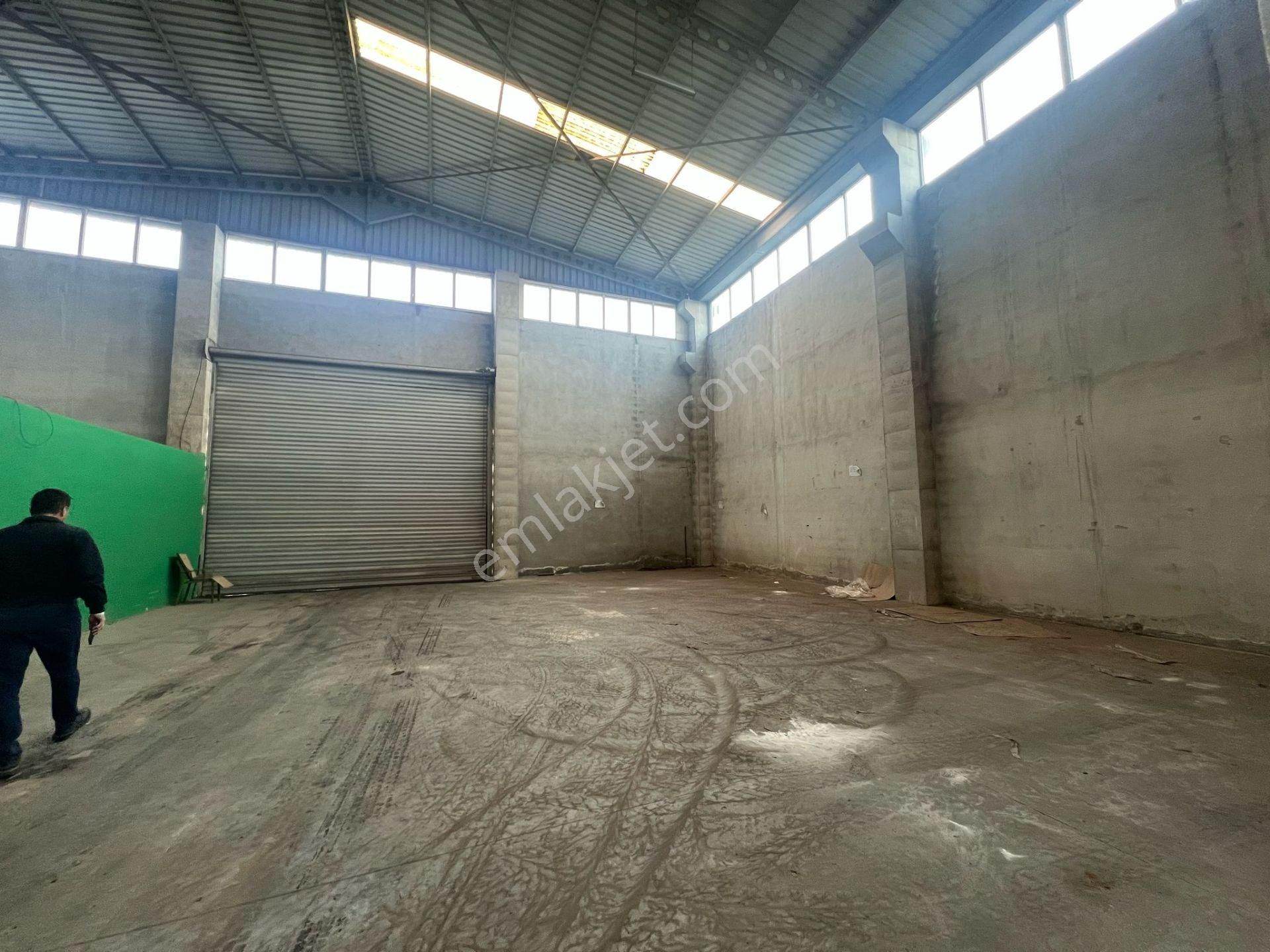 Zorlu Gayrimenkul'den 6000m2 Arsa İçerisinde 2500m2 Kapalı Aylık Kiralık Fabrika - Görsel 6