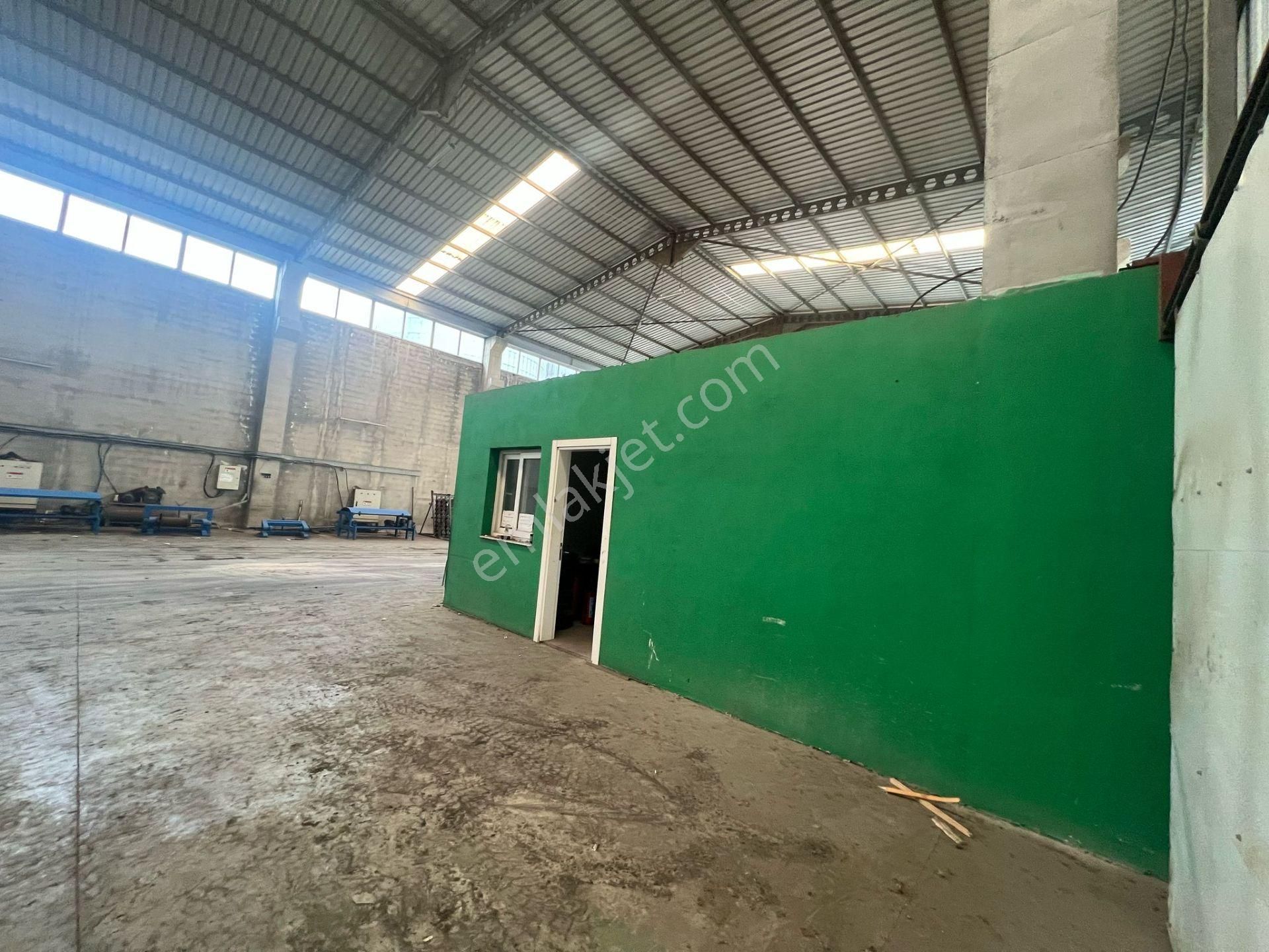 Zorlu Gayrimenkul'den 6000m2 Arsa İçerisinde 2500m2 Kapalı Aylık Kiralık Fabrika - Görsel 4