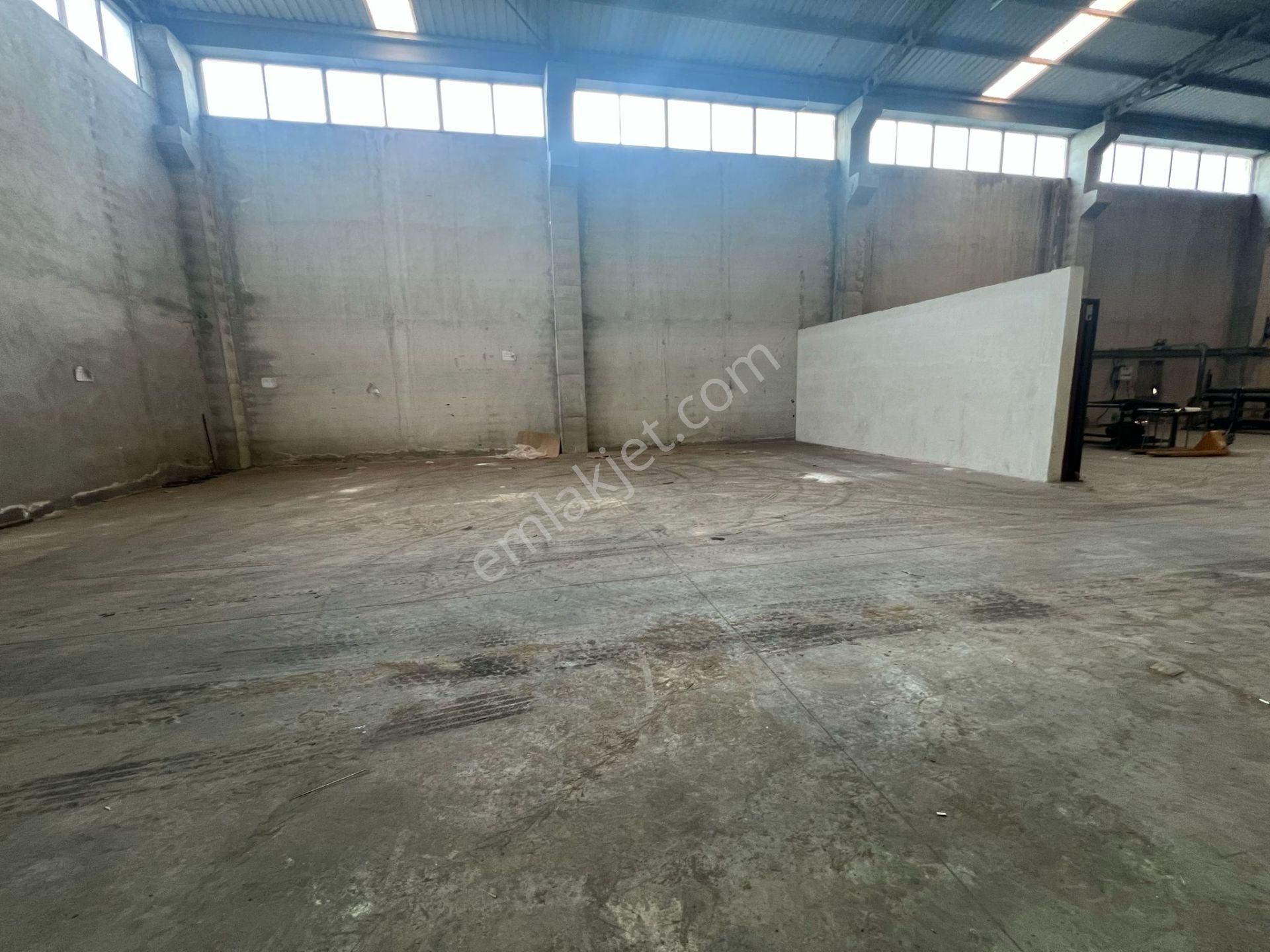 Zorlu Gayrimenkul'den 6000m2 Arsa İçerisinde 2500m2 Kapalı Aylık Kiralık Fabrika - Görsel 7