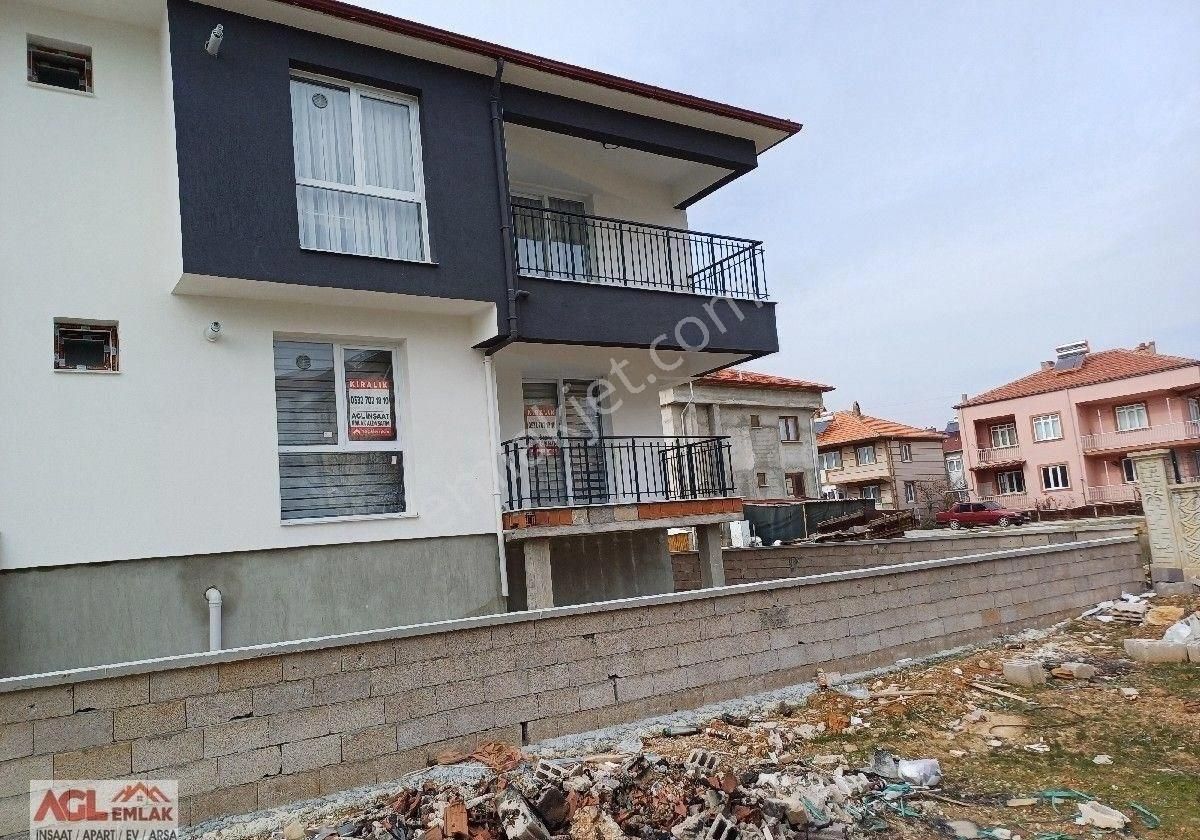 Çivril Yukarı Kiralık Daire Çivril Hastane Arkasında Sıfır Lüks Apart Kiralık