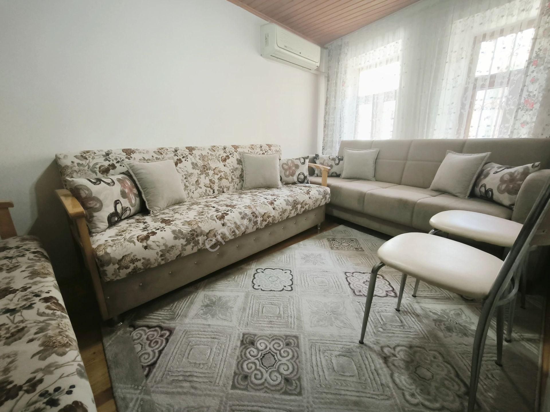 Ayvalık Merkez Çarşıda 3 Katlı Rum Evi(taş Ev) - Görsel 12