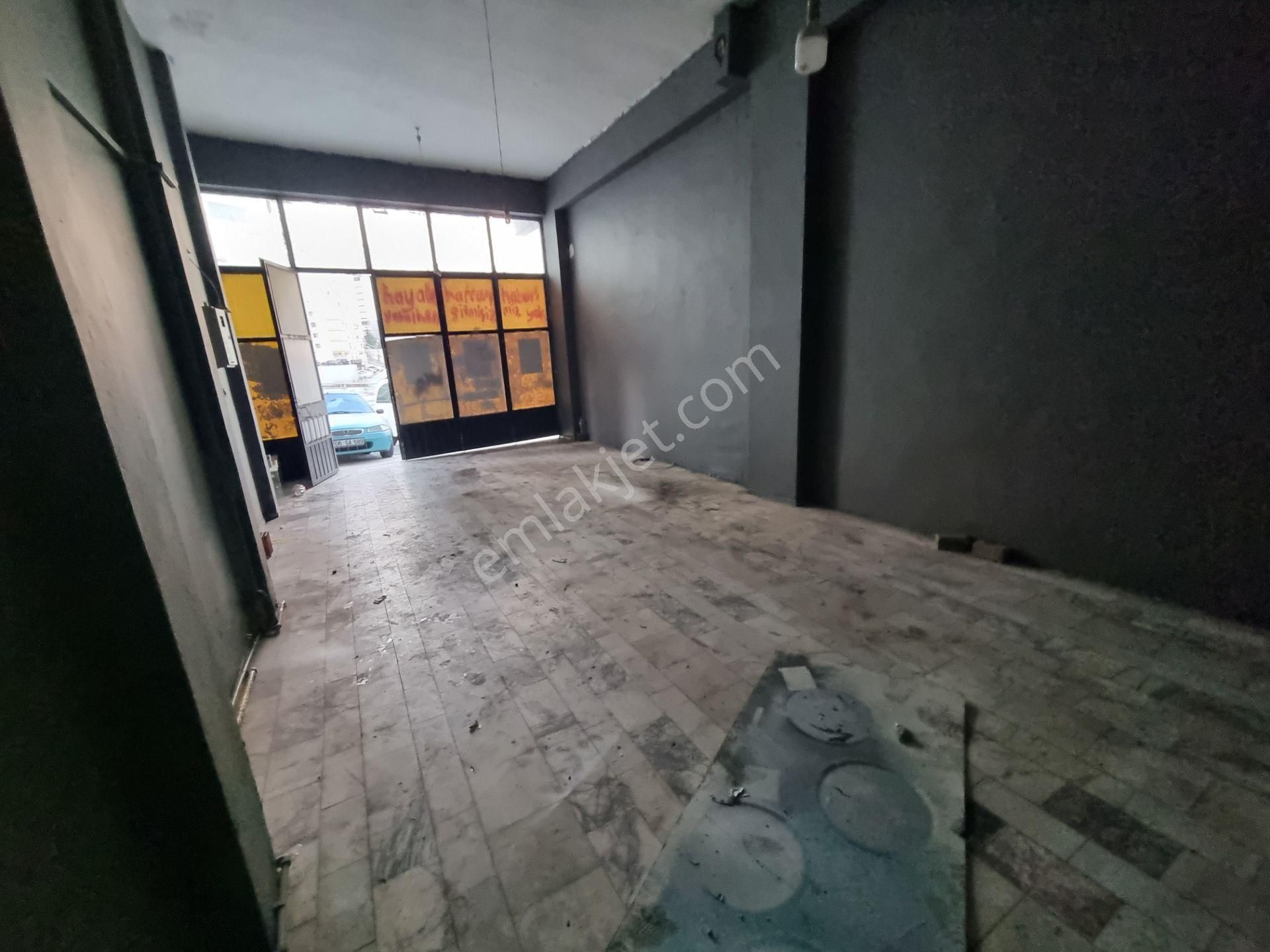 Kızılcahamam Caddesinde Satılık Düz Zemin 55m2 Dükkan 5.metre Cadde Cepheli - Görsel 11