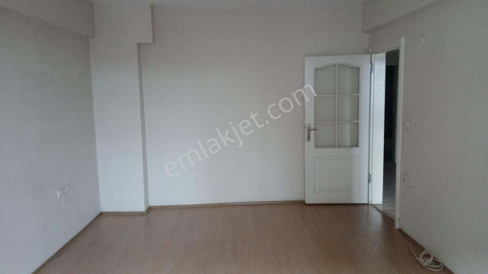 Araz Gayrimenkul Gazi Mah.satılık 1 Kat Satılık Daire
