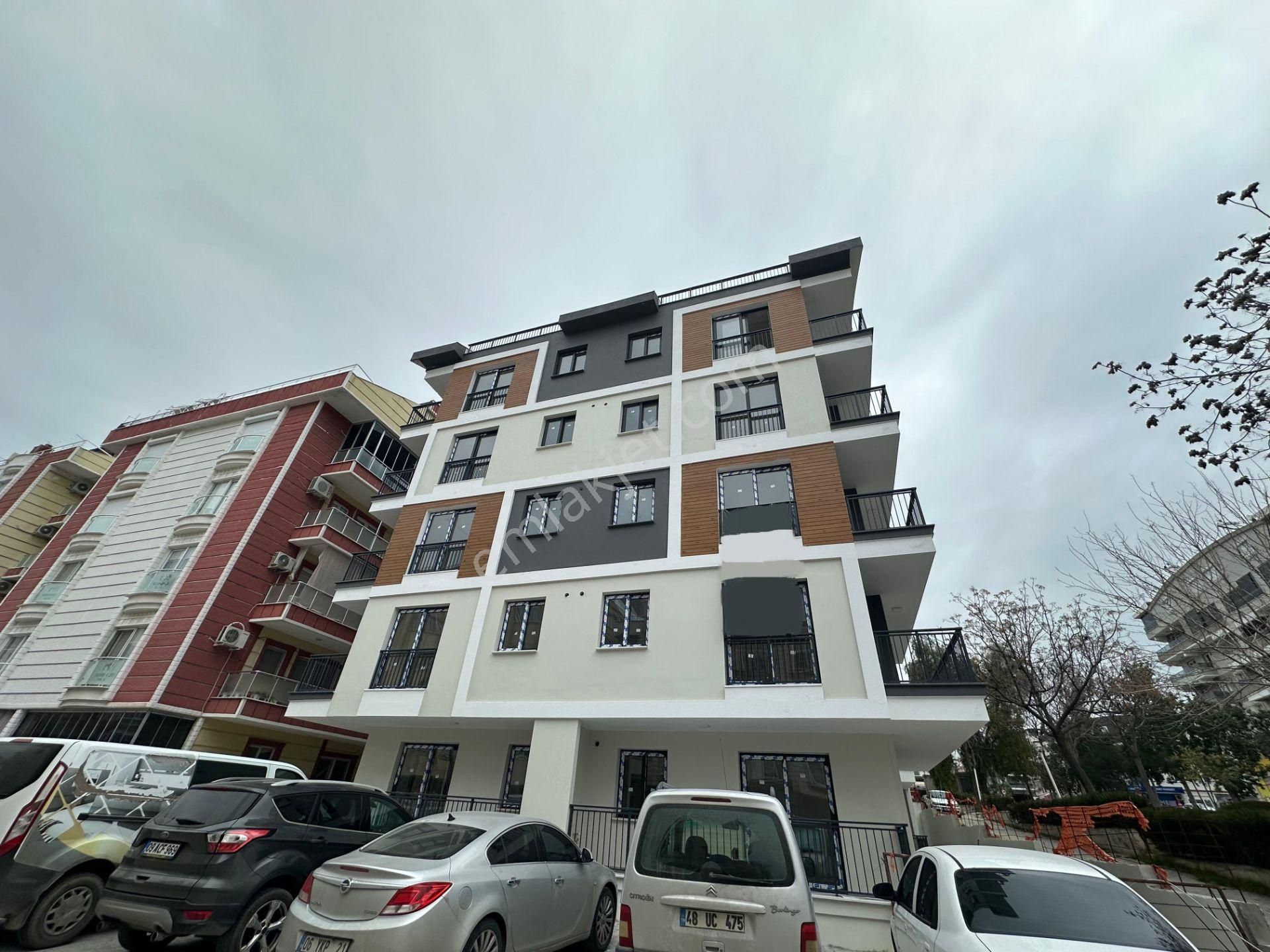 Didim Yeni Satılık Daire Didim Merkezde Yeni Binada Satılık 3+1 Daireler