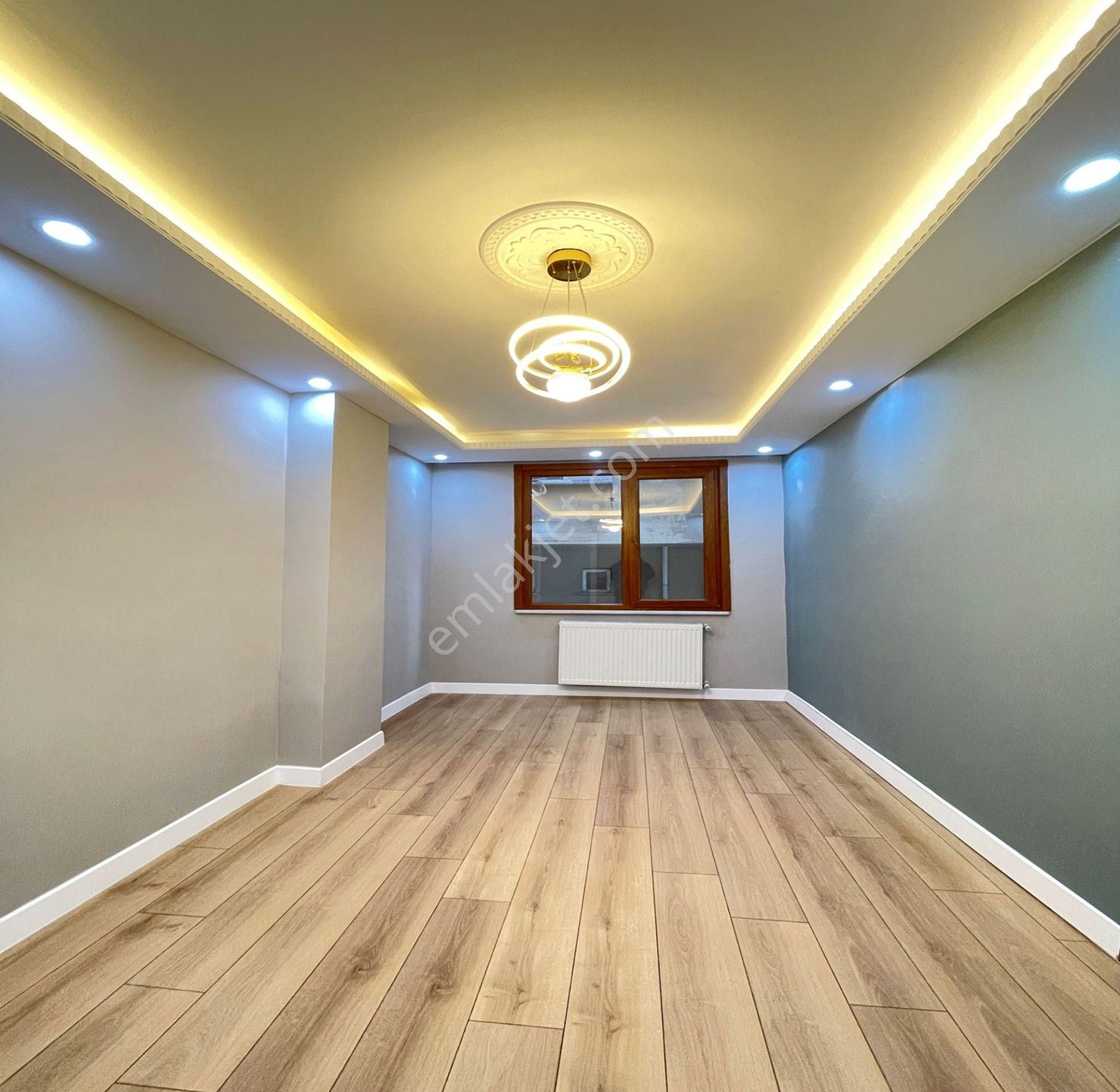 Metrobüse Yakın Otoparklı Full Dekorlu 2+1 Satılık 1. Kat Daire - Görsel 15