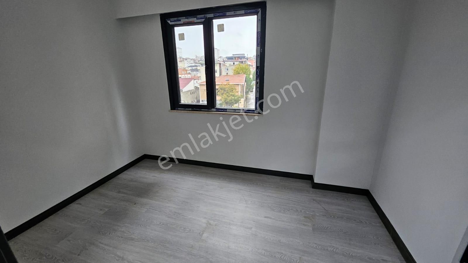 Kartal Hürriyet Mahallesinde Satılık 3+1 Daire - Görsel 4