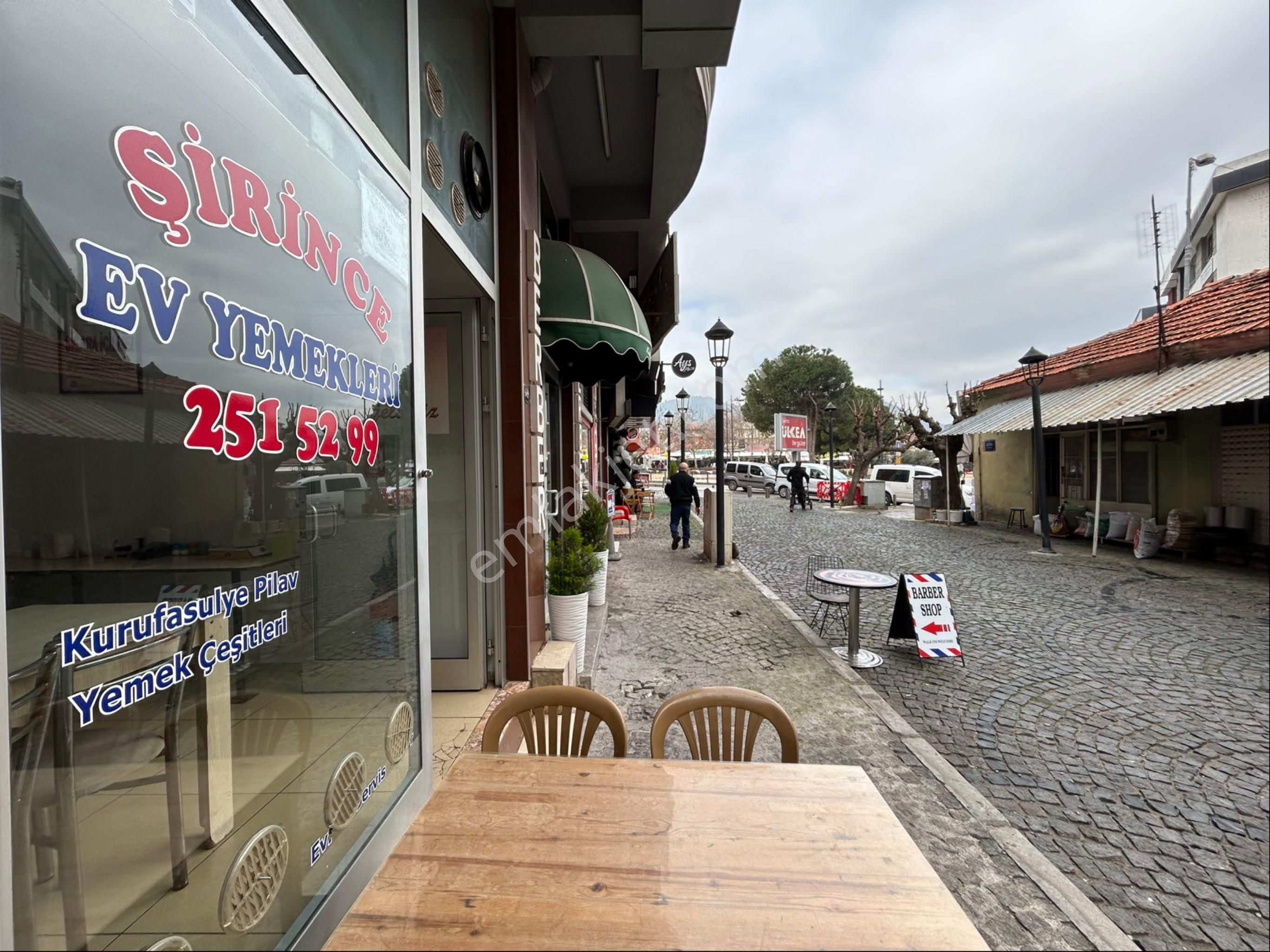 Gaziemir Atıfbey Devren Restaurant Gaziemir Meydanda İşlek Konumda Devren Kiralık Lokanta