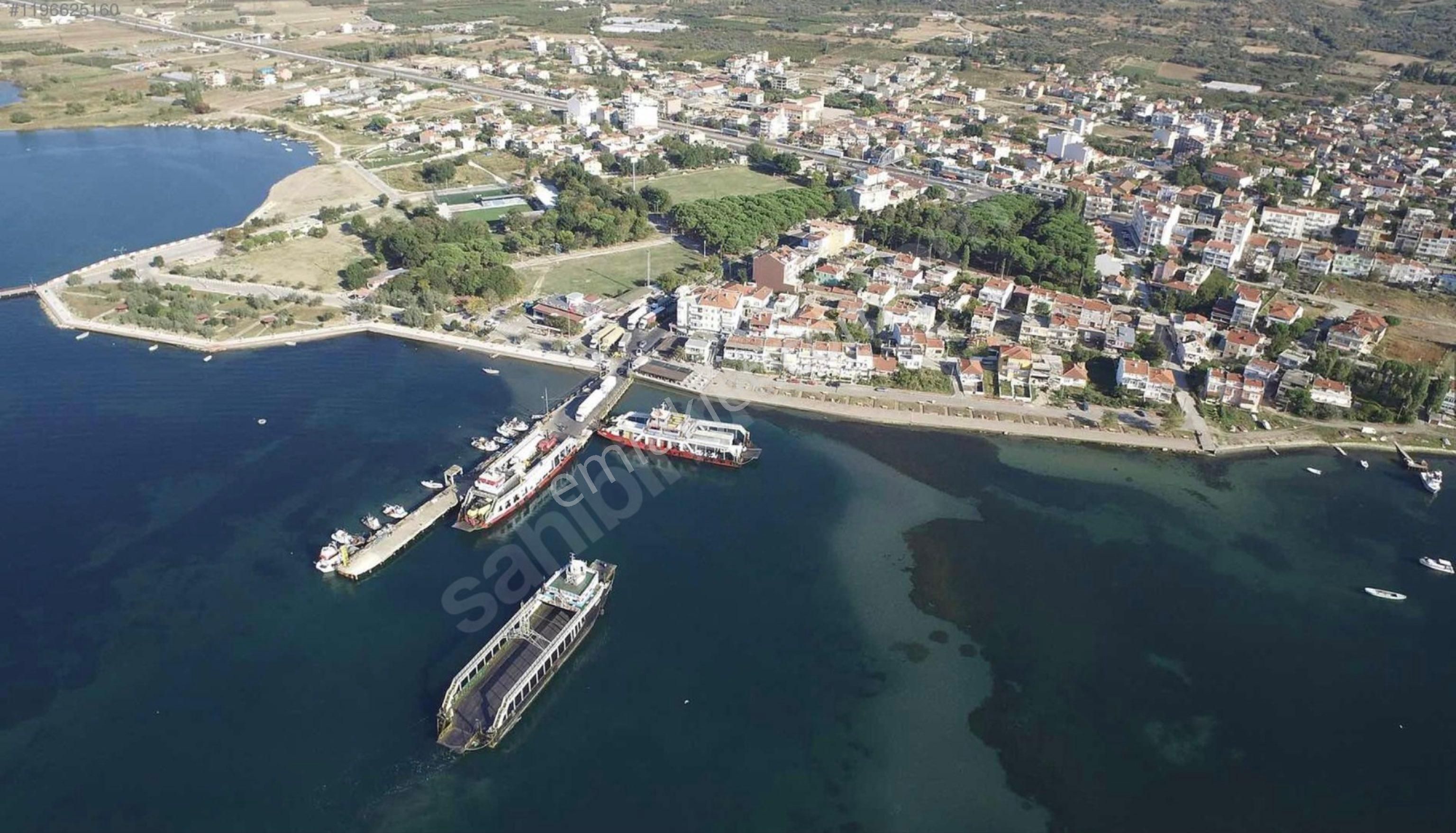 Lapseki Çardak Bld. (Tekke) Satılık Konut İmarlı Huzurun Ve Sessizliğin Adresi Çanakkale Emek Tatil Sitesinde 2 Kat İmarlı Satılık Arsa Fırsatı!