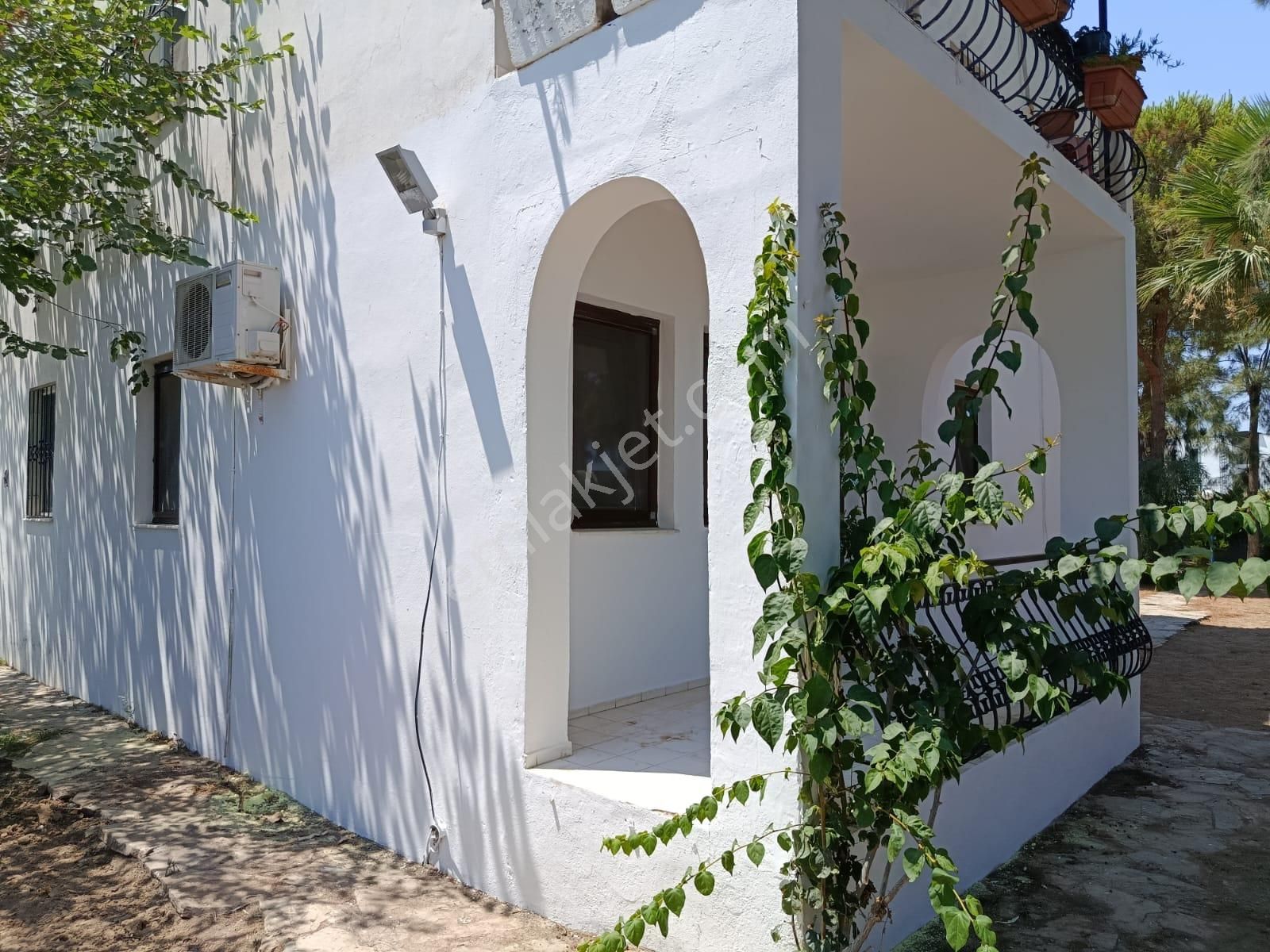 Bodrum Turgutreis Site İçi Satılık Giriş Kat Daire! Denize 200 M - Görsel 2