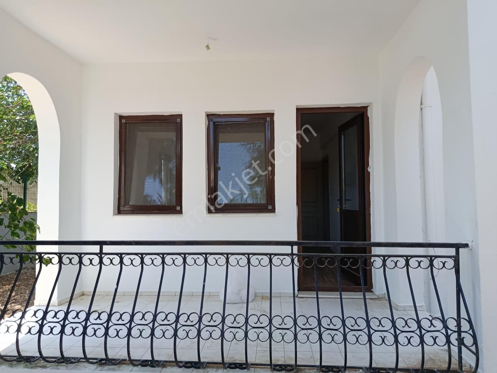 Bodrum Turgutreis Site İçi Satılık Giriş Kat Daire! Denize 200 M - Görsel 3