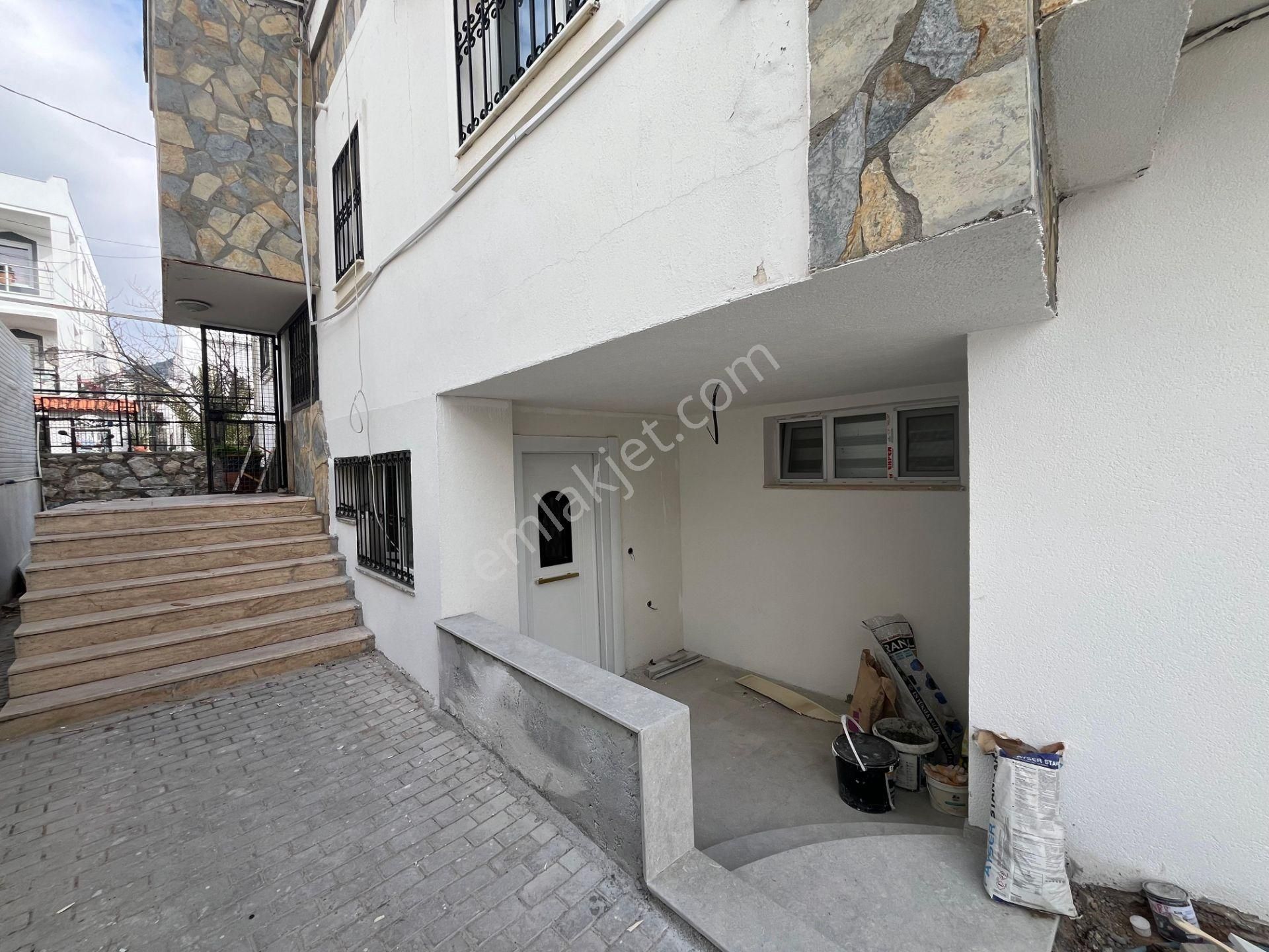 Bodrum Konacık Satılık Daire Bodrum Konacık'ta Satılık Giriş Kat 2+1 Daire