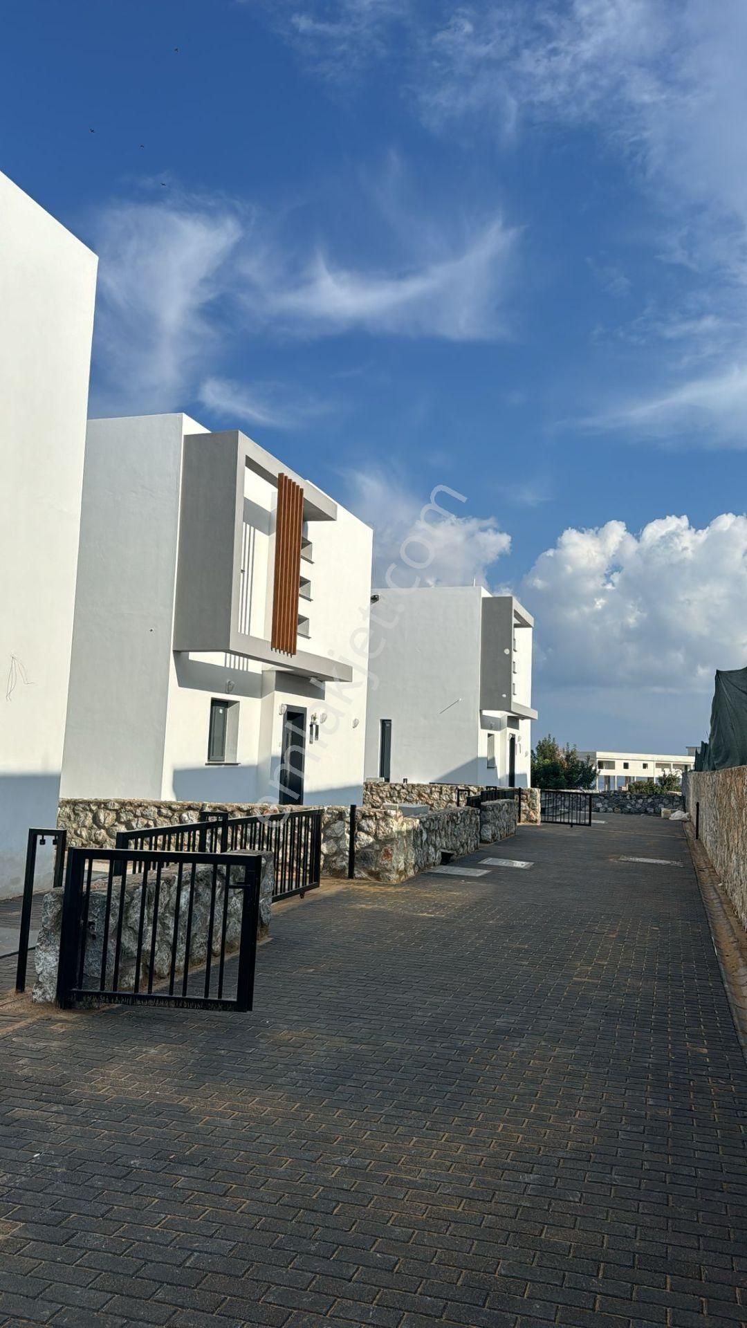 Kıbrıs Girne Esentepede Satılık Villalar - Görsel 8