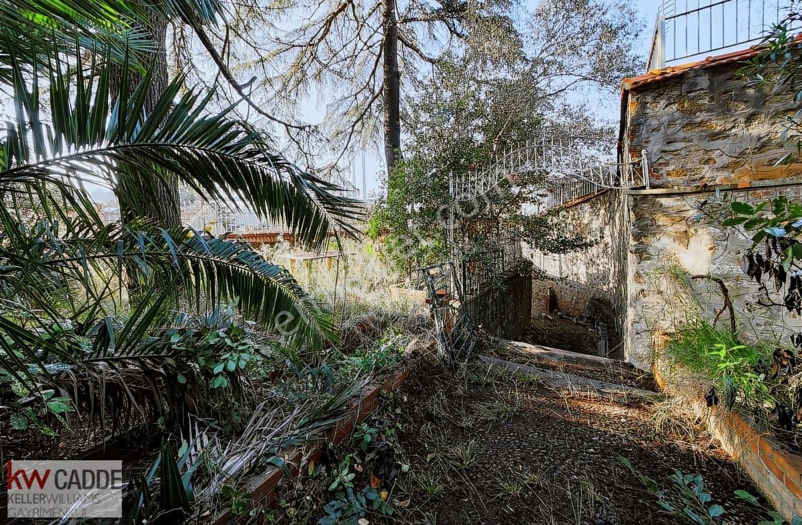 Kw Sinan'dan Beylerbeyin De 2.450 M2 Bahçe Kullanımlı Köşk - Görsel 27