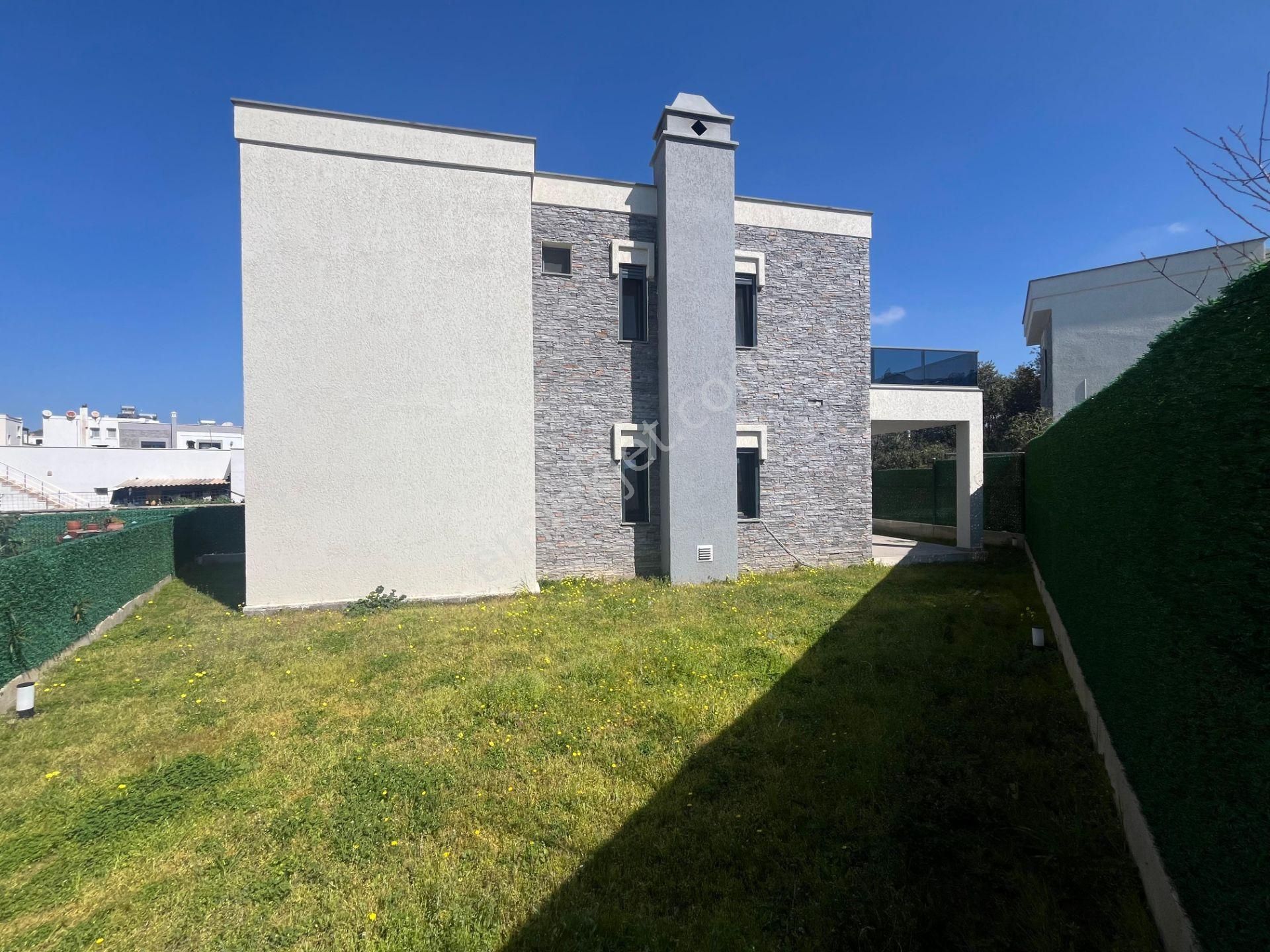 Turgutreis Merkez'de Satılık Tam Müstakil 4+1 Villa - Görsel 9