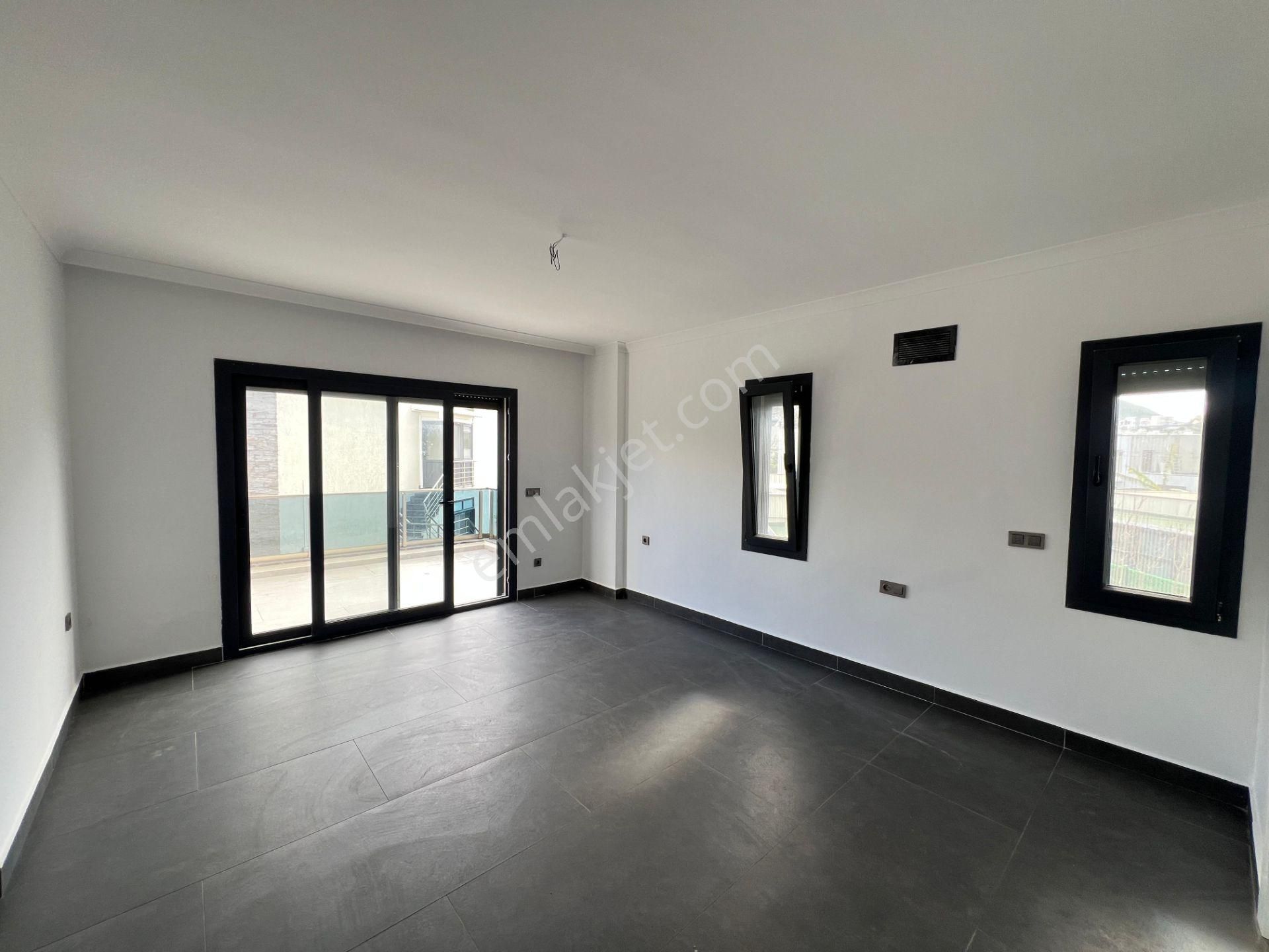 Turgutreis Merkez'de Satılık Tam Müstakil 4+1 Villa - Görsel 23