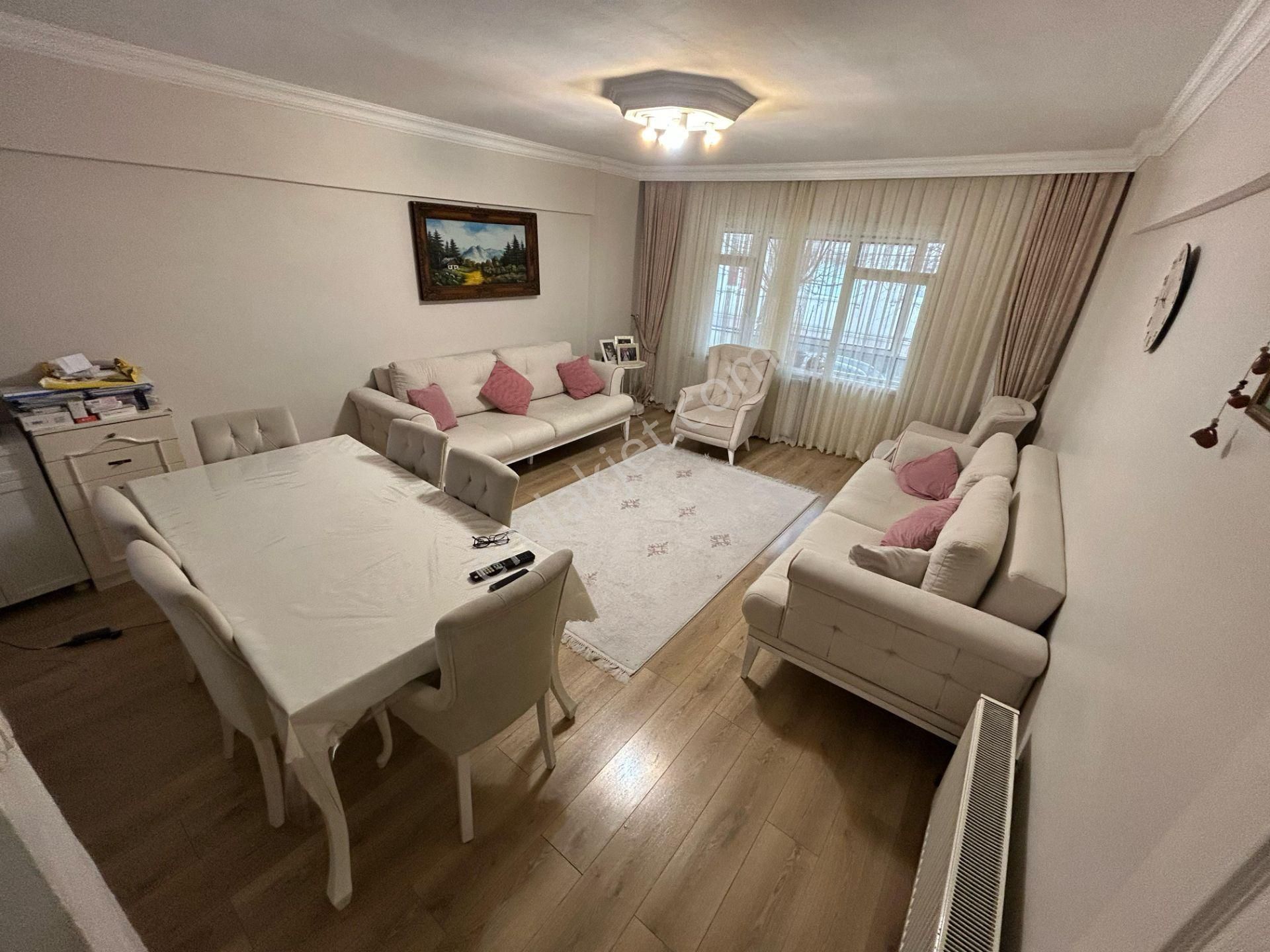 Avcılar Cihangir Satılık Daire Paşa Emlak'tan Caddeye Cephe 3+1 125m2 Masrafsız Satılık Daire