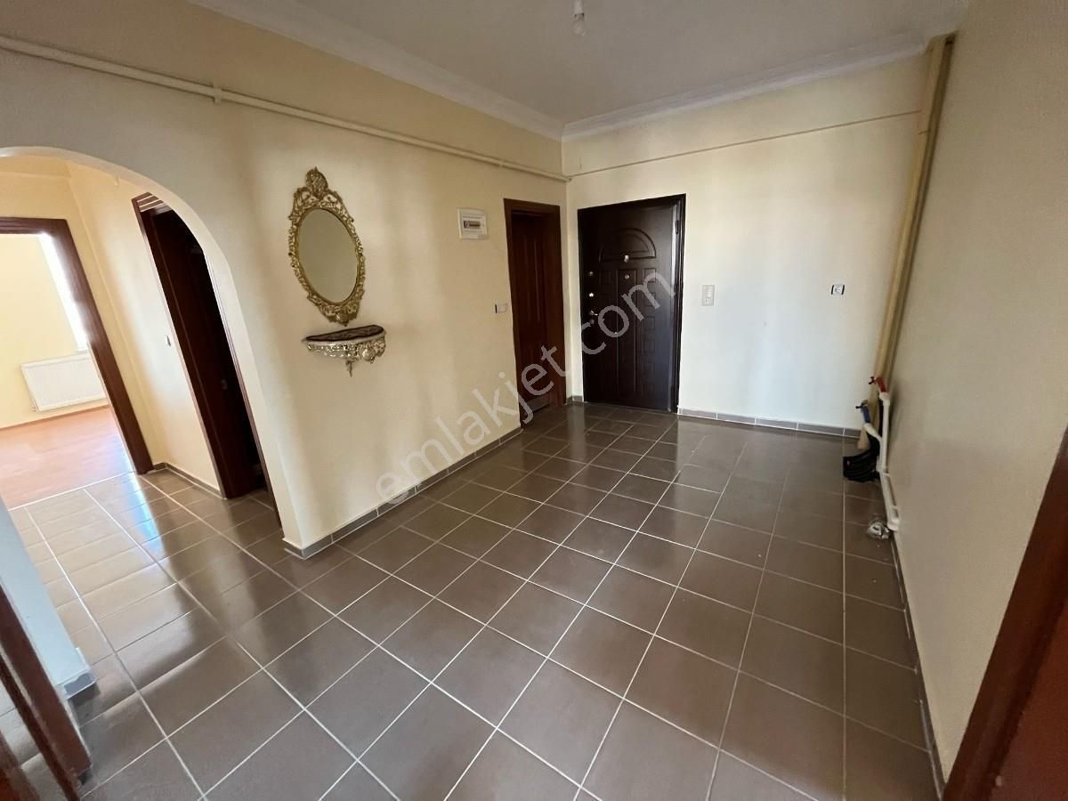 Şook Fiyat!! Site İçinde Geniş 3+1 Satılık Daire