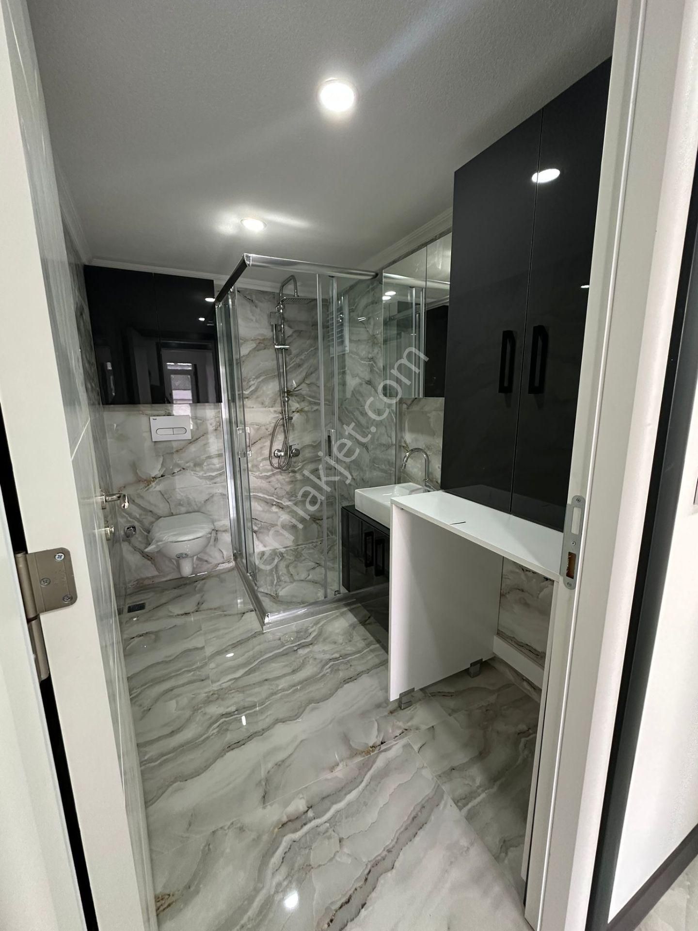 Pendik Batı Mahallesinde 6+1 Satılık Dubleks Daire - Görsel 18