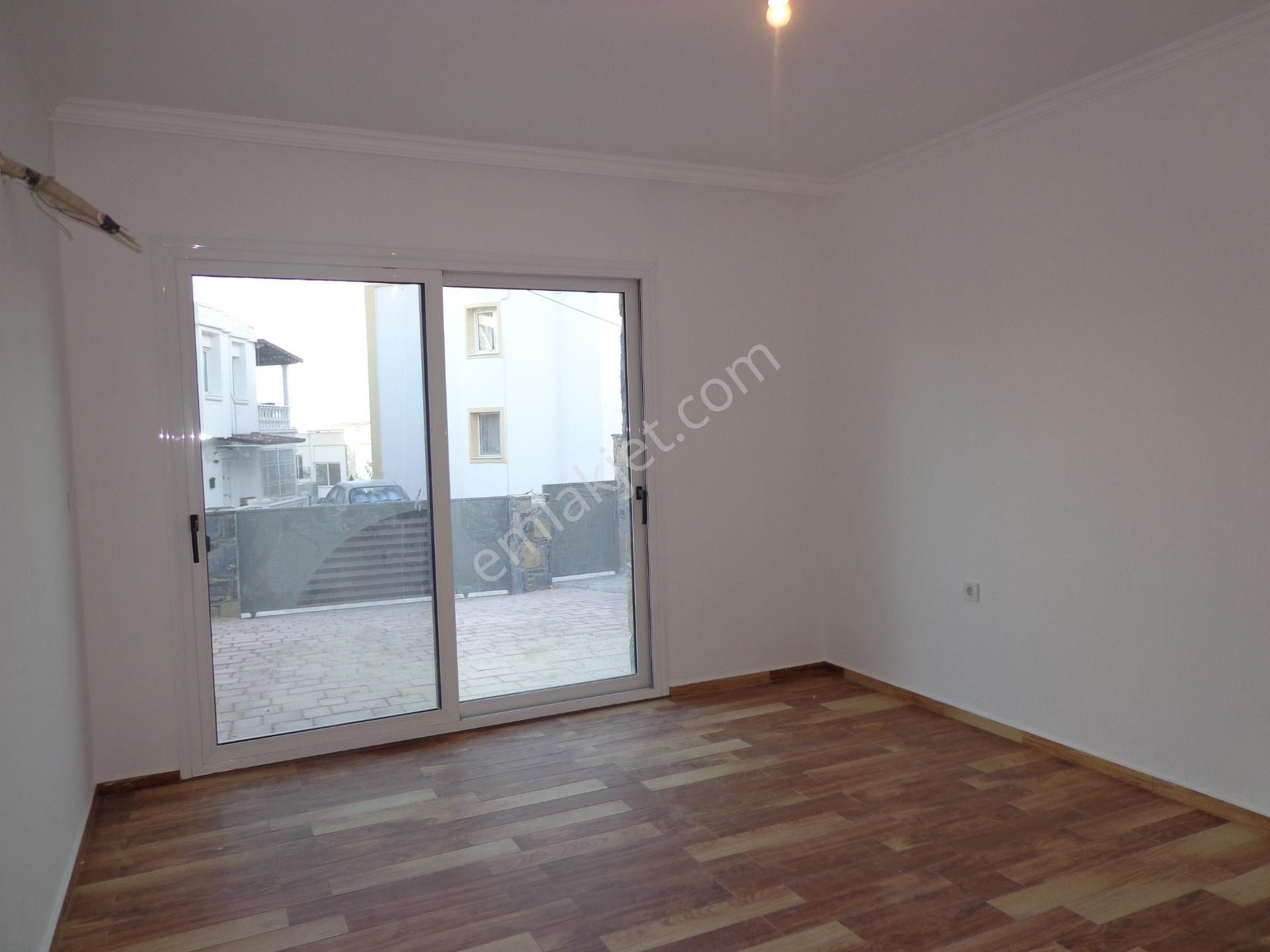 Bodrum, Asarlıkda, Denize 150m, Lüks 3+1 Dubleks Daire - Görsel 12