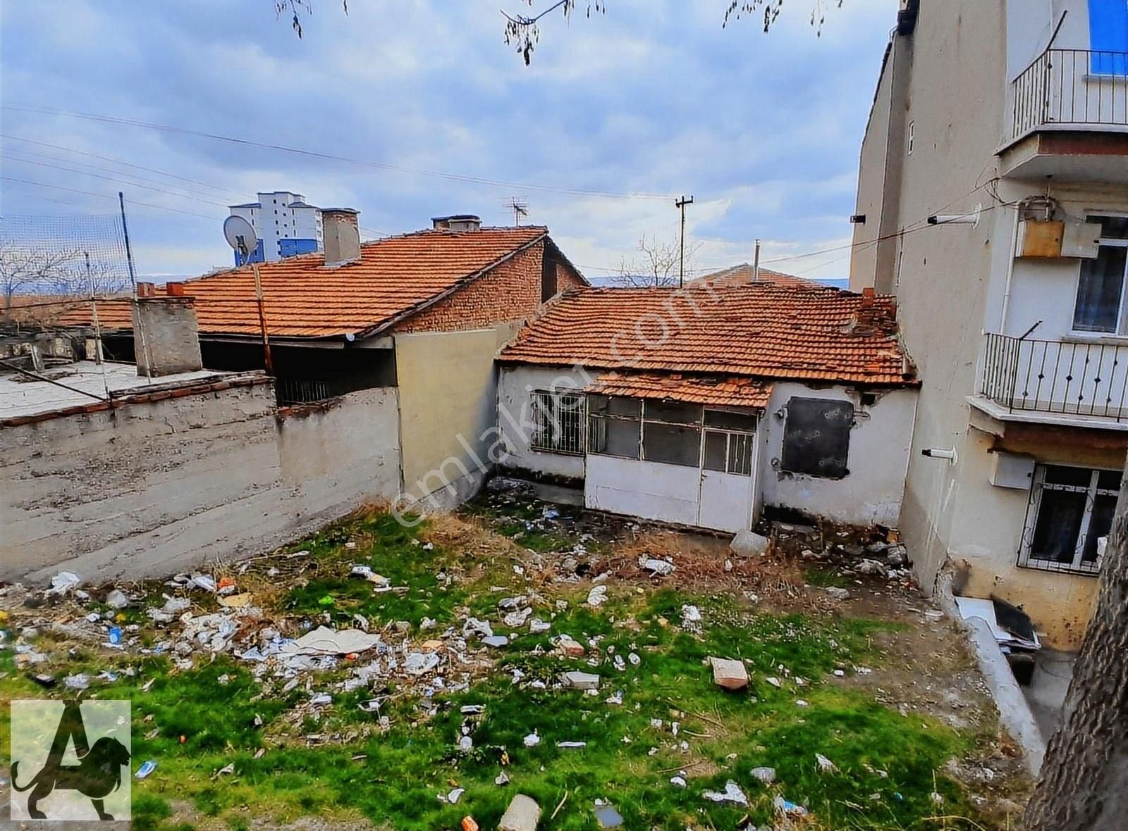 Yenimahalle Anadolu Satılık Konut İmarlı Arslan Emlak'tan Satılık Şehir Manzaralı Konut Arsası 111 M2