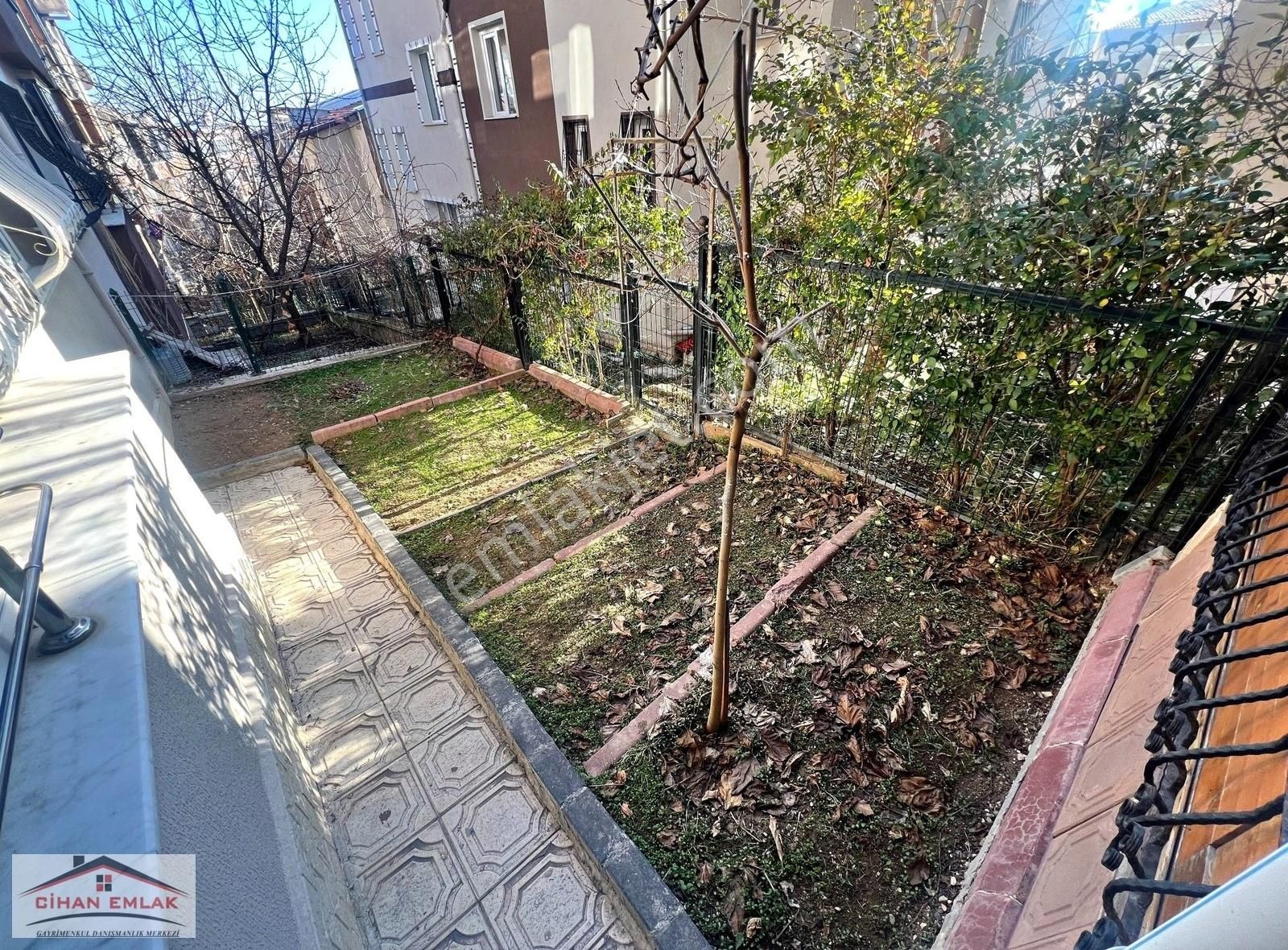 Yenimahalle Kuzey Yıldızı Satılık Daire Cihandan Kuzey Yıldızında İskanlı Site İçi 5+1 Villa Arayanlara