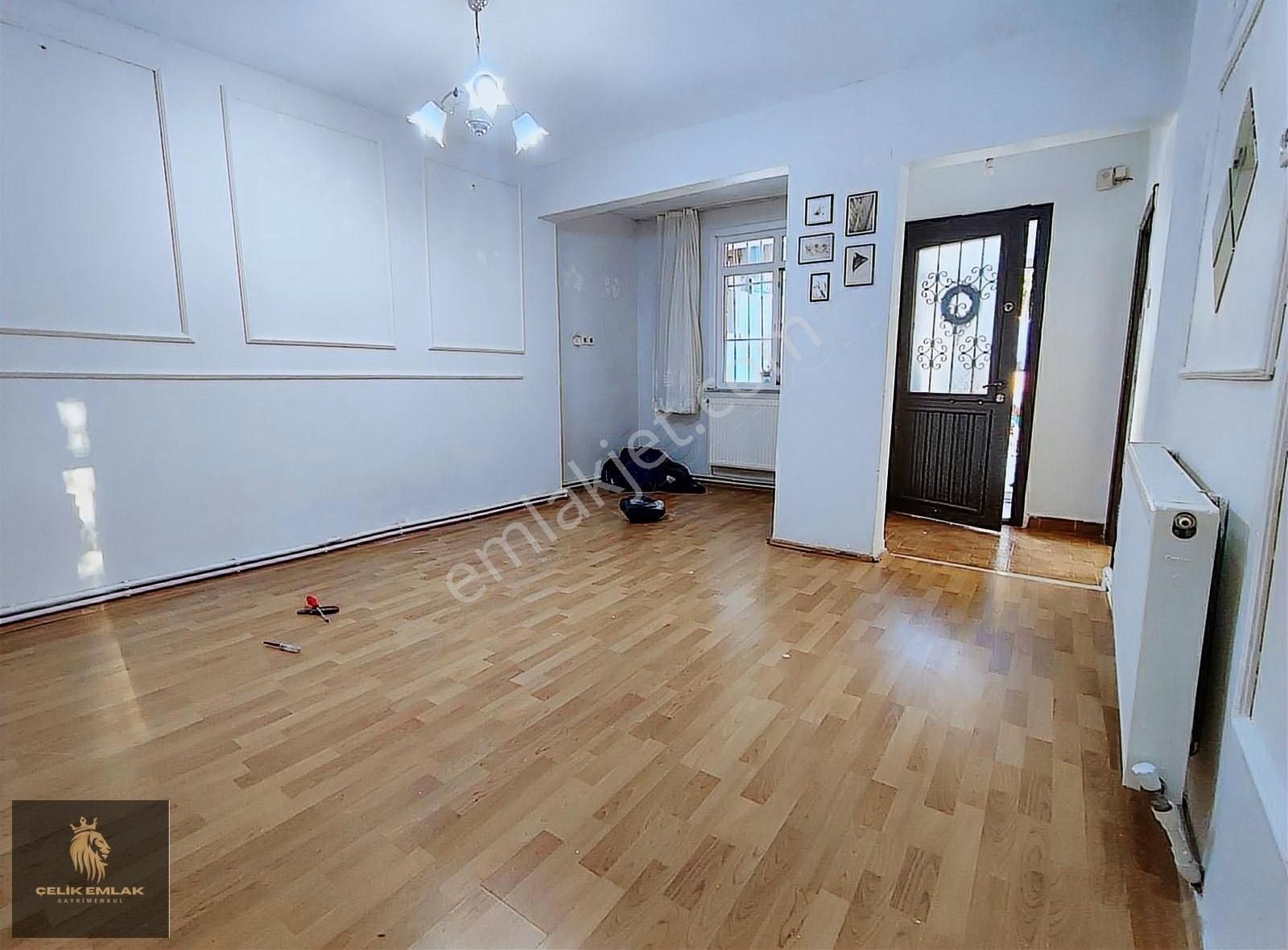 Beykoz Merkez Kiralık Daire Beykoz Ara Kat Doğanın İçinde Nezih Mahallede 3+1 Kiralik Daire