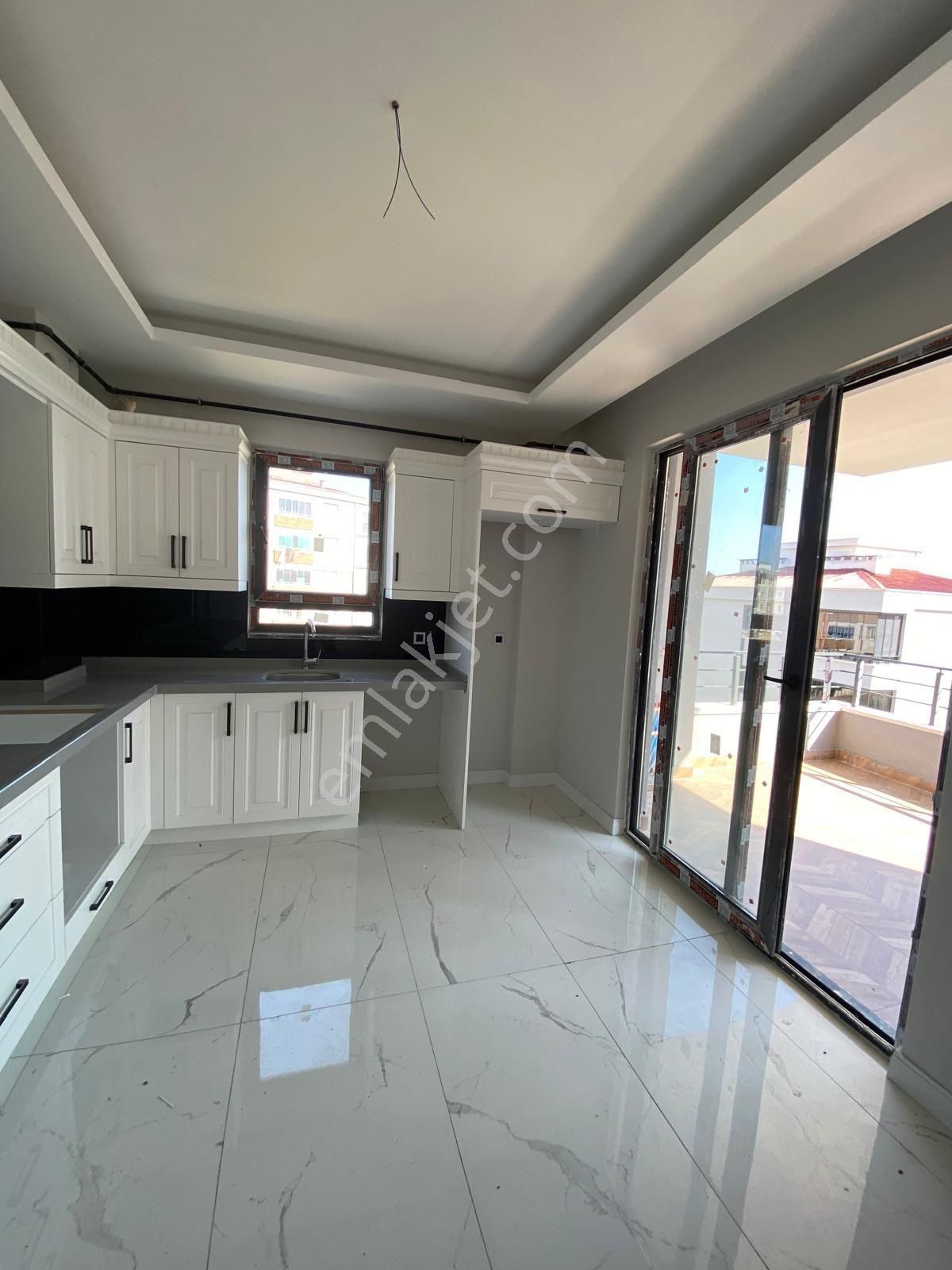 Geniş Kullanışlı Lüx Daire - Görsel 5