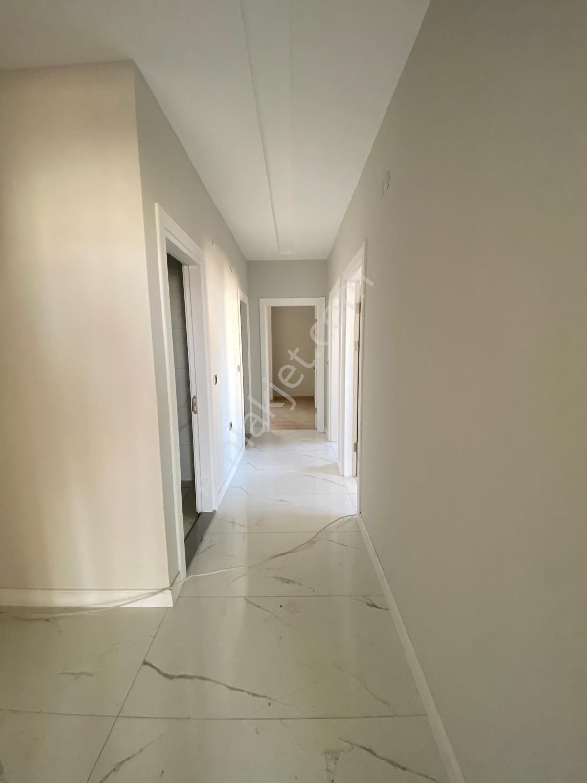 Geniş Kullanışlı Lüx Daire - Görsel 21