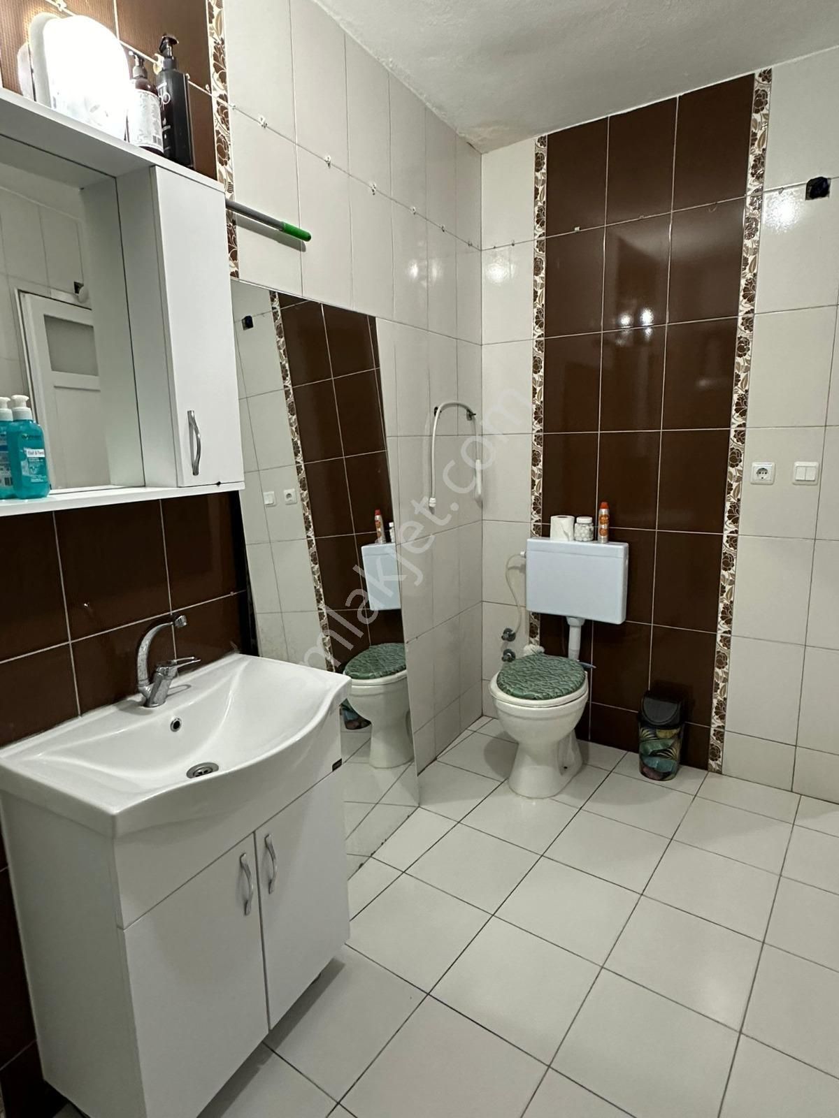 Pınarbaşı Mahallesi'nde Komple Satılık Masrafsız Bina - Görsel 17