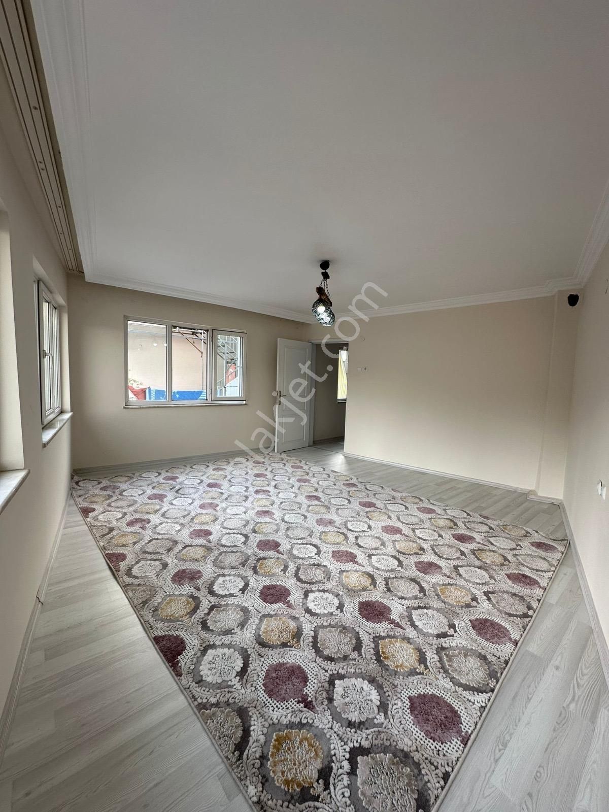 Pınarbaşı Mahallesi'nde Komple Satılık Masrafsız Bina - Görsel 19