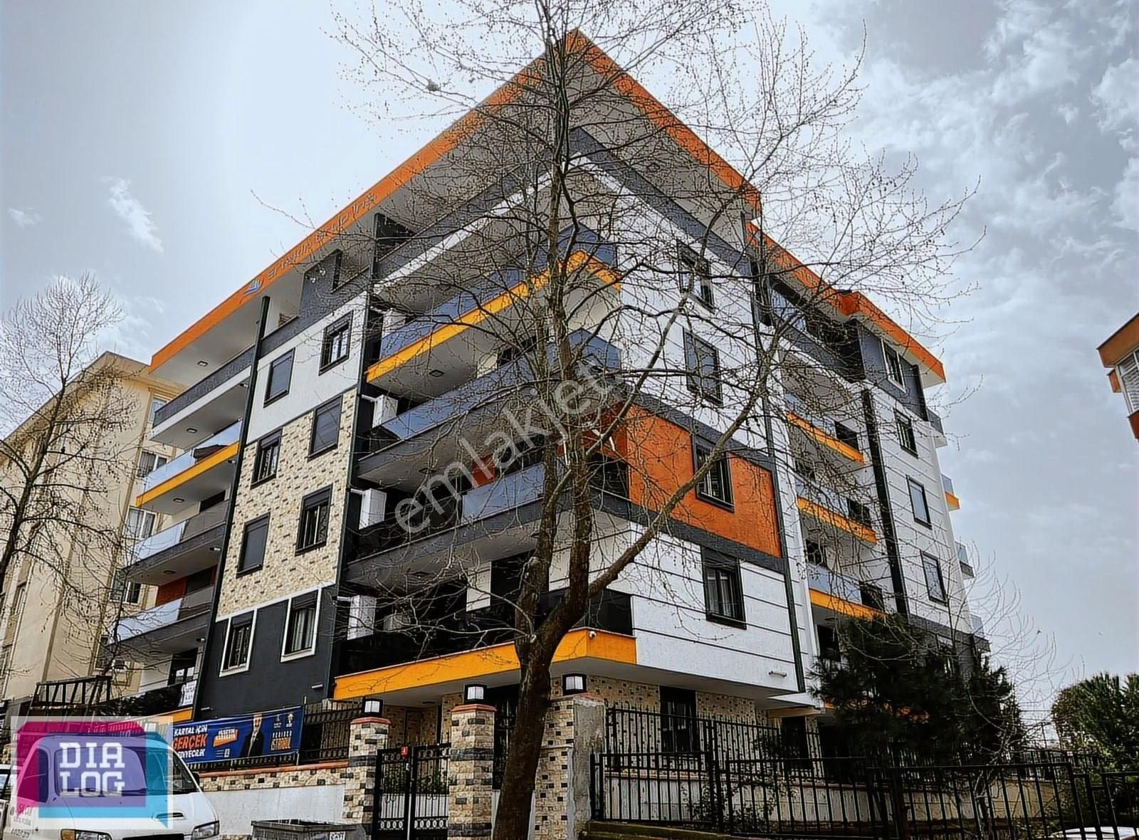 Kartal Uğur Mumcu Satılık Daire Kartal Uğur Mumcu Mah. 4+1 İskanlı 185 M2 Satılık Daire