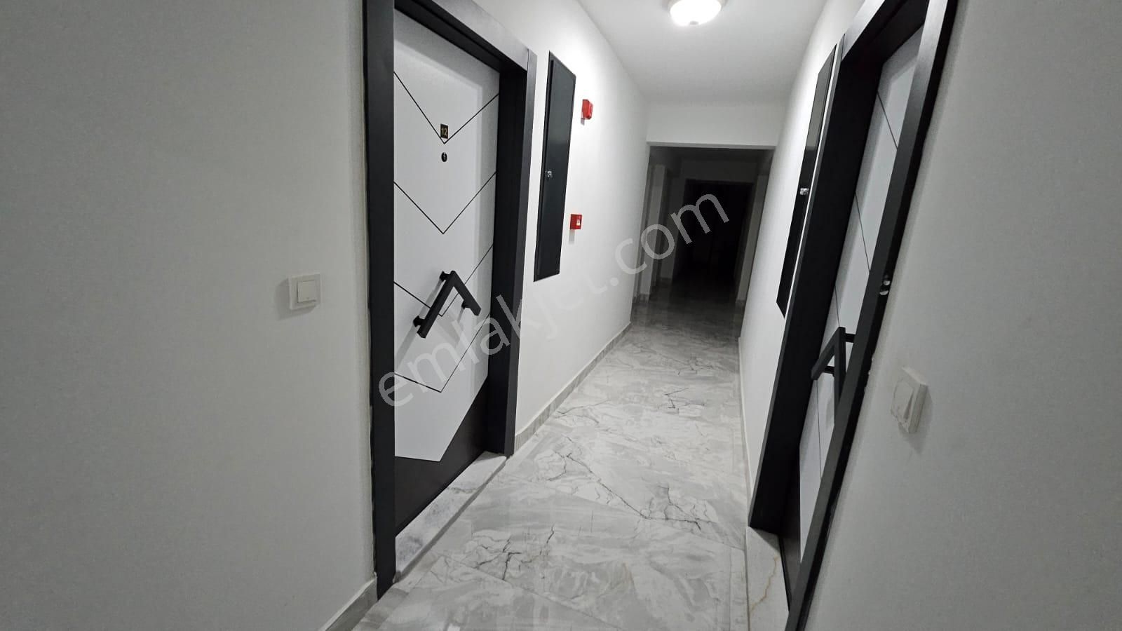 Pendik Batı Mahallesinde 3+1 Satılık Daire - Görsel 13