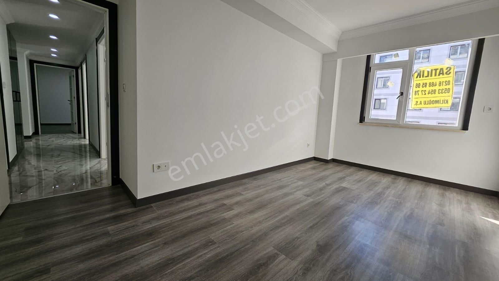 Pendik Batı Mahallesinde 3+1 Satılık Daire - Görsel 15
