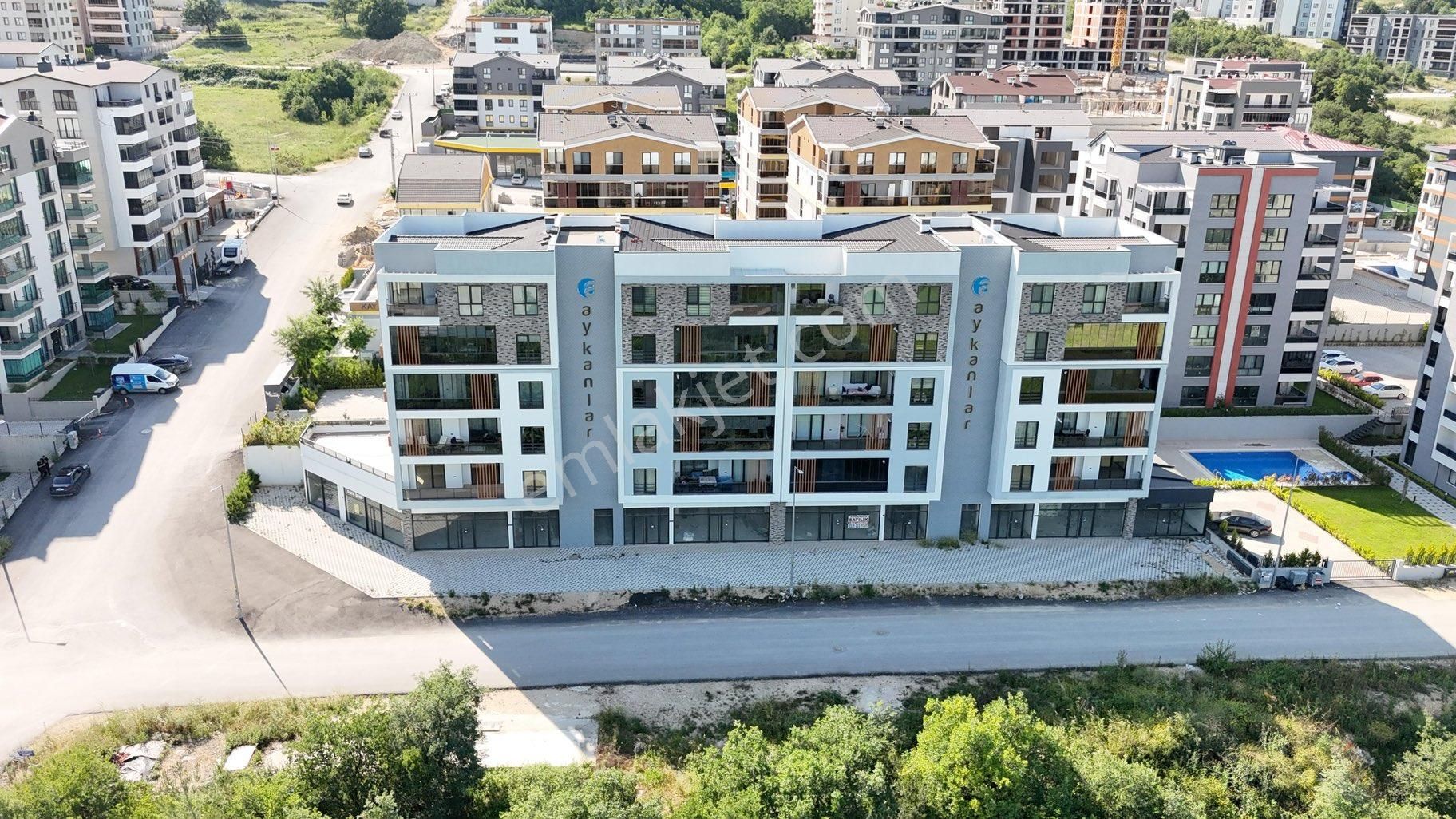 Nilüfer 30 Ağustos Zafer Kiralık Genel Bursa Nilüfer Kayapa'da 350 M2 Kiralık Dükkan