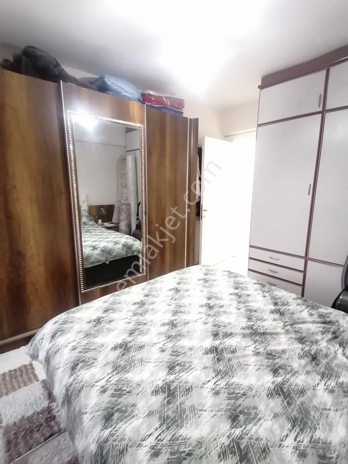 Deliktaş Oymataş Sitesinde Asansörlü Doğalgazlı Çift Balkonlu 3+1/145 M2 Daire 3.200.000 Tl !!! - Görsel 14