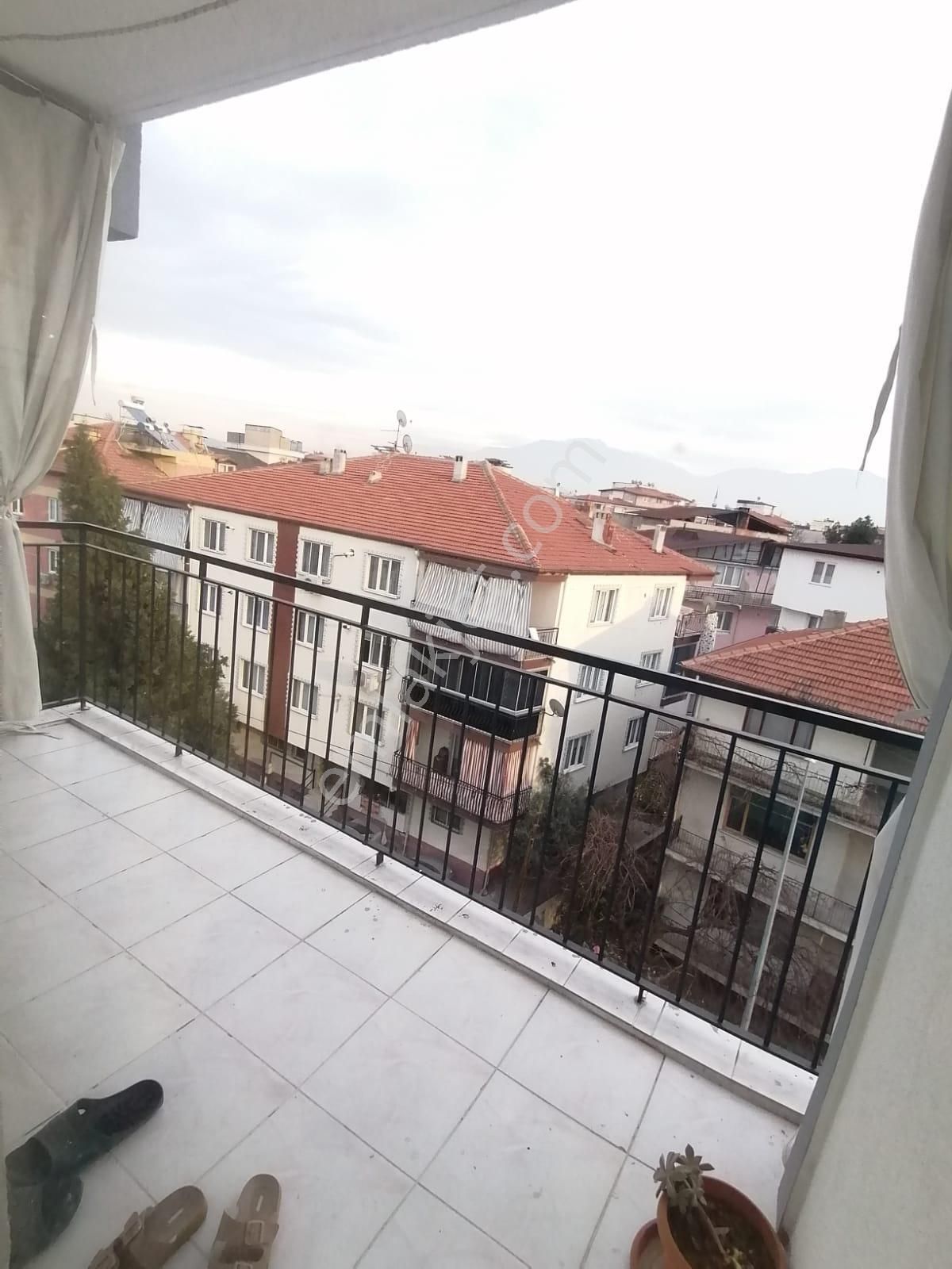 Deliktaş Oymataş Sitesinde Asansörlü Doğalgazlı Çift Balkonlu 3+1/145 M2 Daire 3.200.000 Tl !!! - Görsel 26