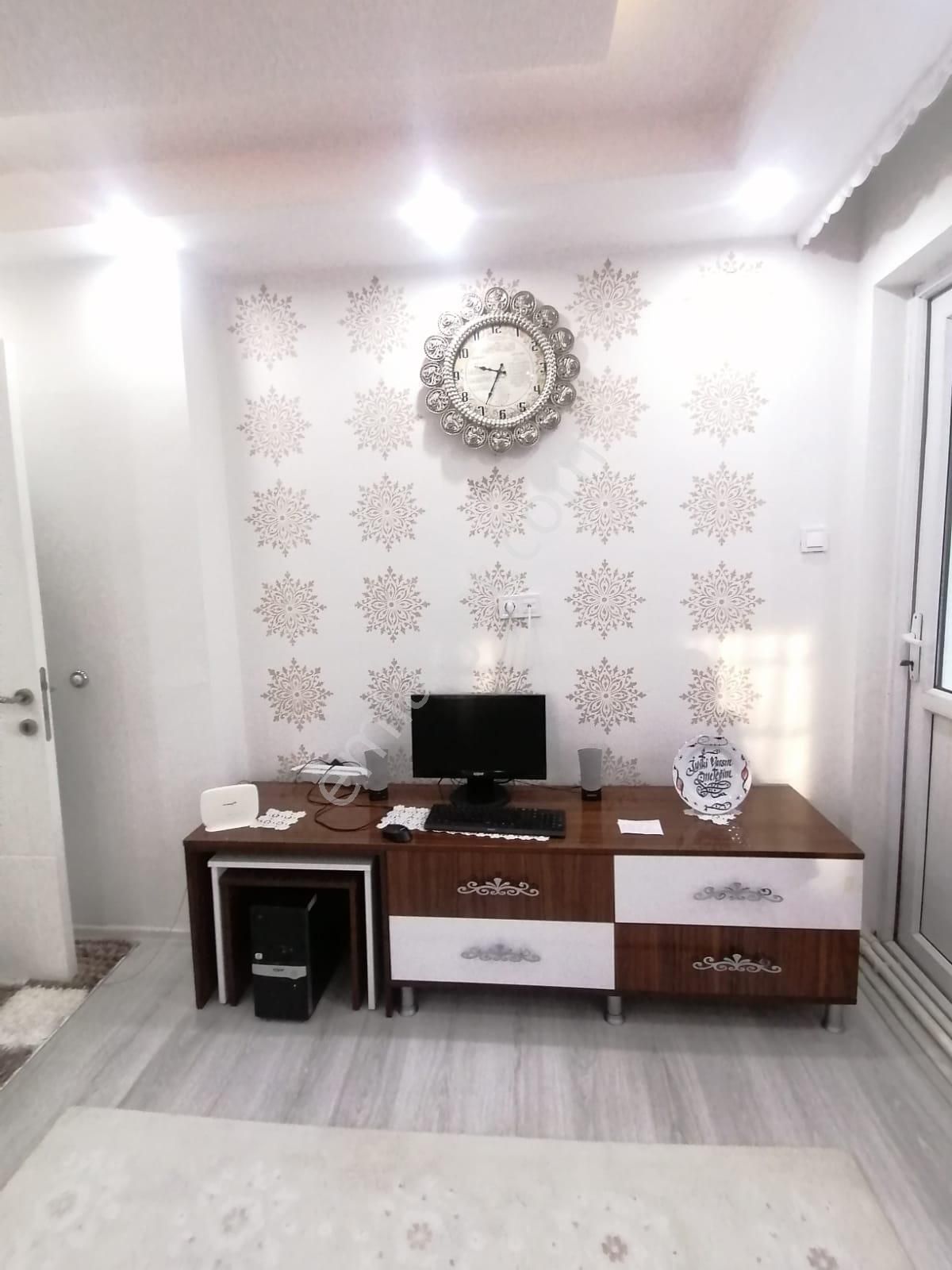 Deliktaş Oymataş Sitesinde Asansörlü Doğalgazlı Çift Balkonlu 3+1/145 M2 Daire 3.200.000 Tl !!! - Görsel 17