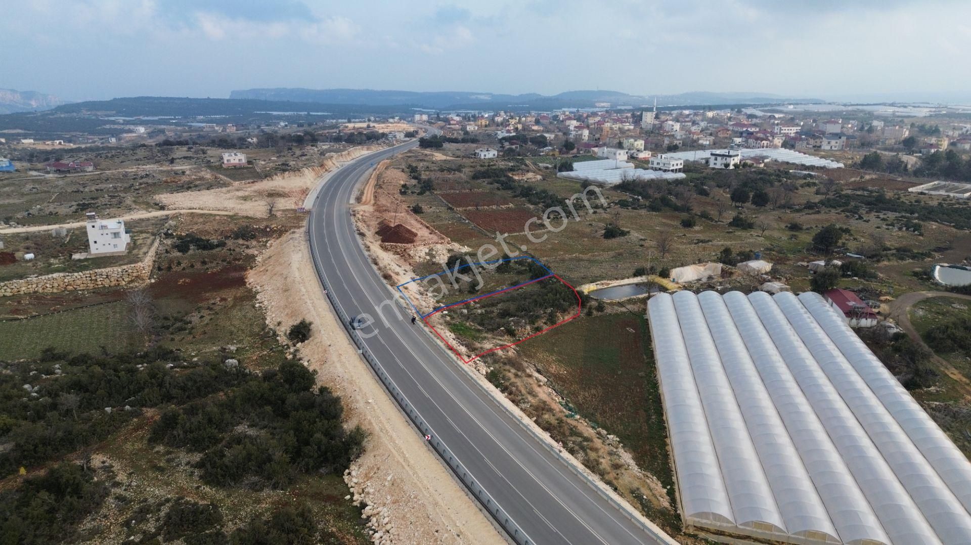 Erdemli Arslanlı Satılık Konut+Ticaret Alanı Lidya'dan Satılık Ticari İmarlı Ana Yol Kenarı Arsa