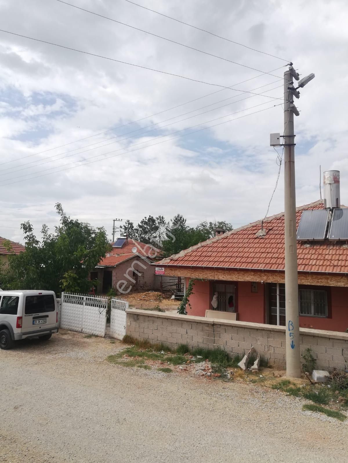 Ereğli Ziya Gökalp Satılık Müstakil Ev Demireller Düğün Salonu Arkası Ahırlı Satılık Müstakil Ev