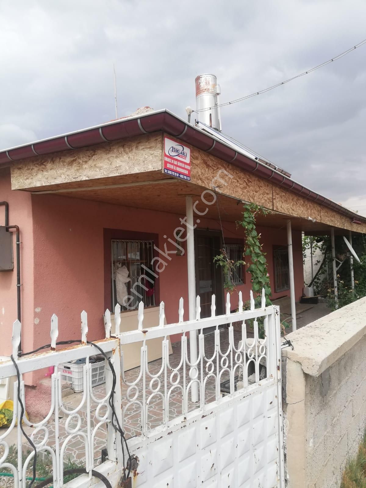 Demireller Düğün Salonu Arkası Ahırlı Satılık Müstakil Ev - Görsel 2