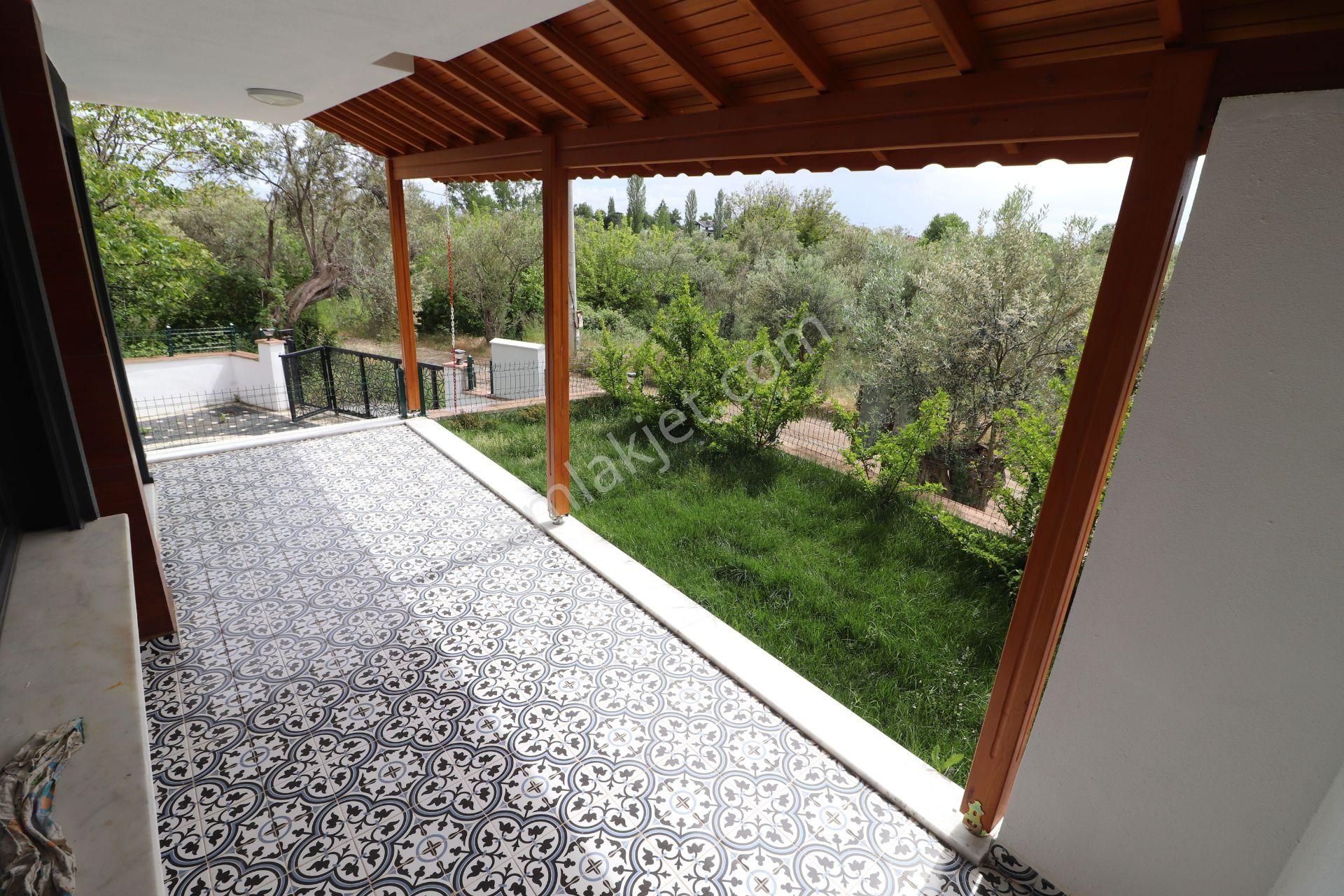 Irmaksudan Altınoluk Ta Panoramik Doğa Manzaralı 3+1 Villa - Görsel 8