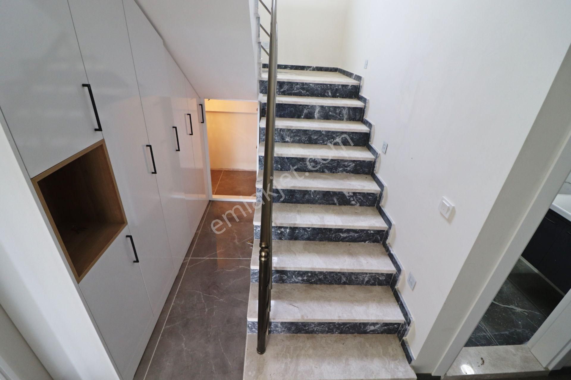 Irmaksudan Altınoluk Ta Panoramik Doğa Manzaralı 3+1 Villa - Görsel 12