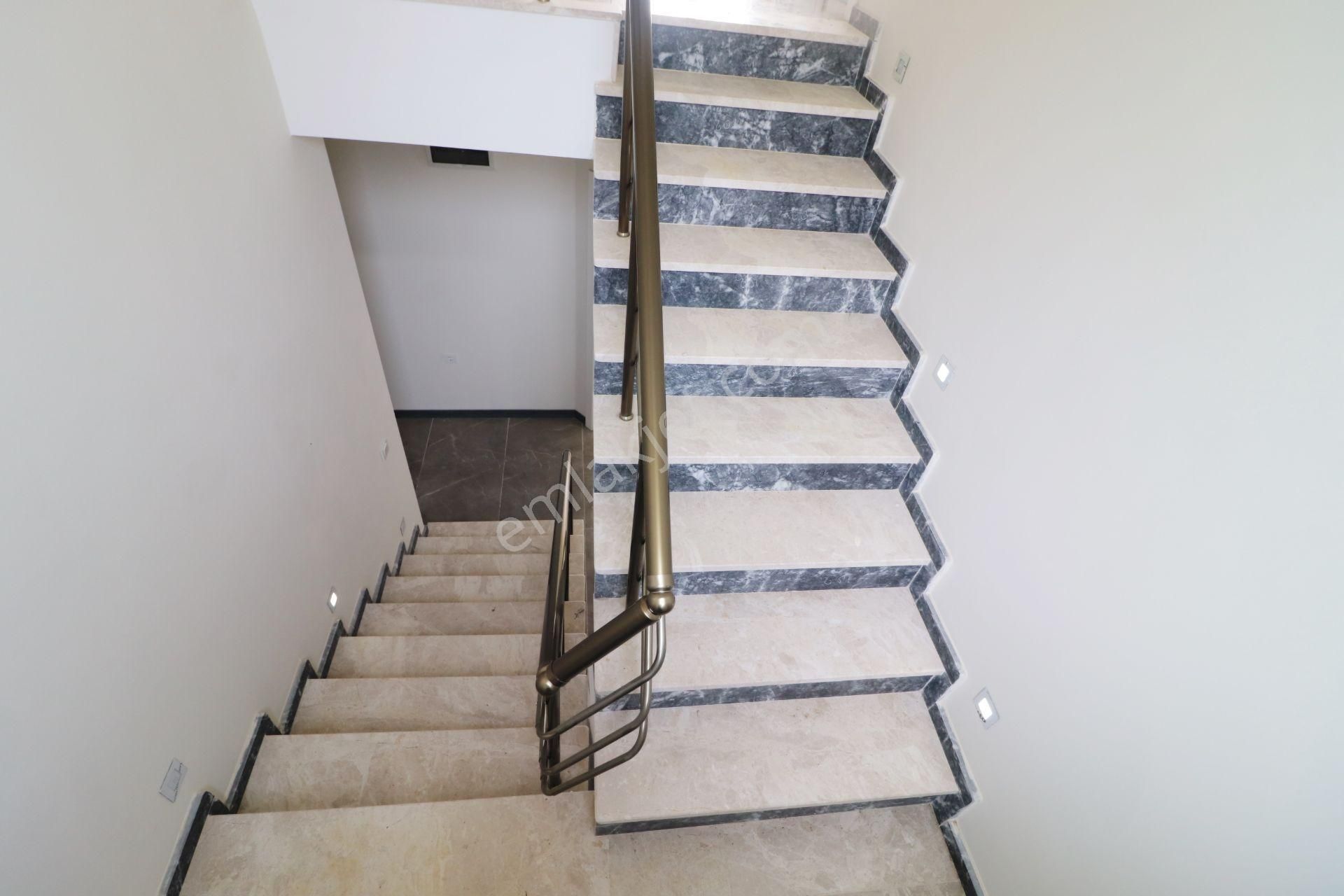 Irmaksudan Altınoluk Ta Panoramik Doğa Manzaralı 3+1 Villa - Görsel 18