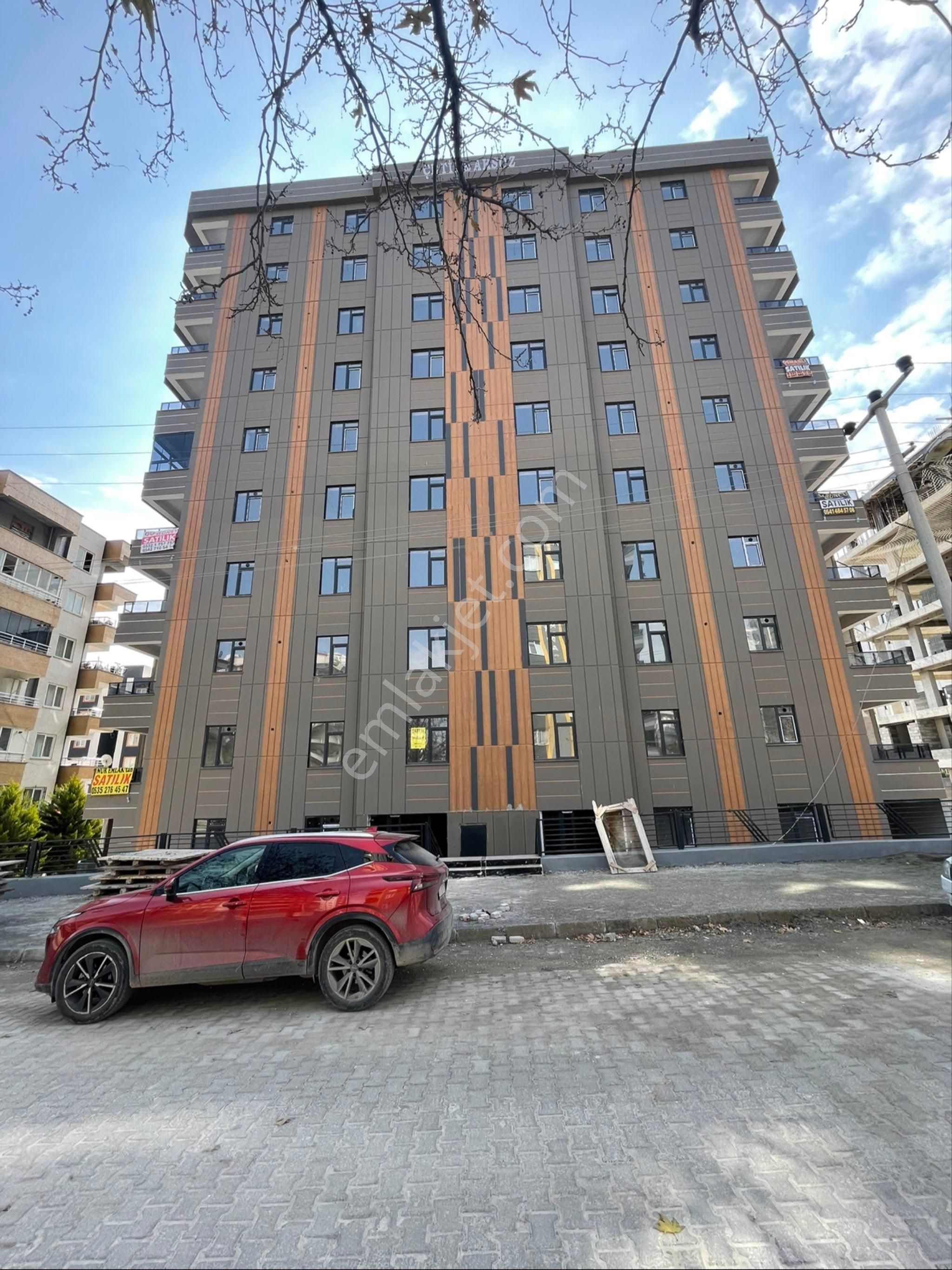 Karaköprü Akpıyar Satılık Daire 2+1 120 M² Full+full