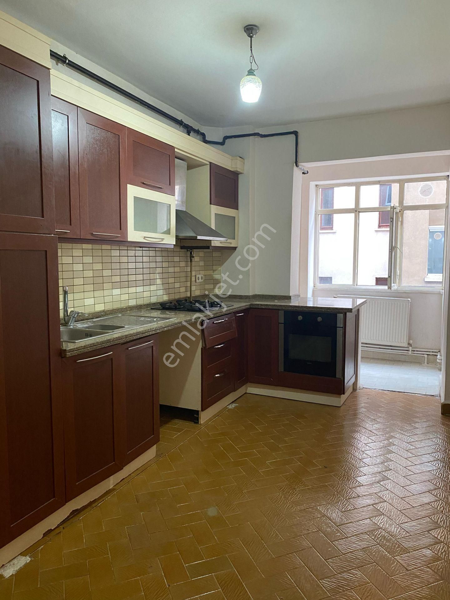 Ortahisar Yenicuma Kiralık Daire Trabzon'da Yeni Cuma Mahallesinde 3+1 Kiralık Daire