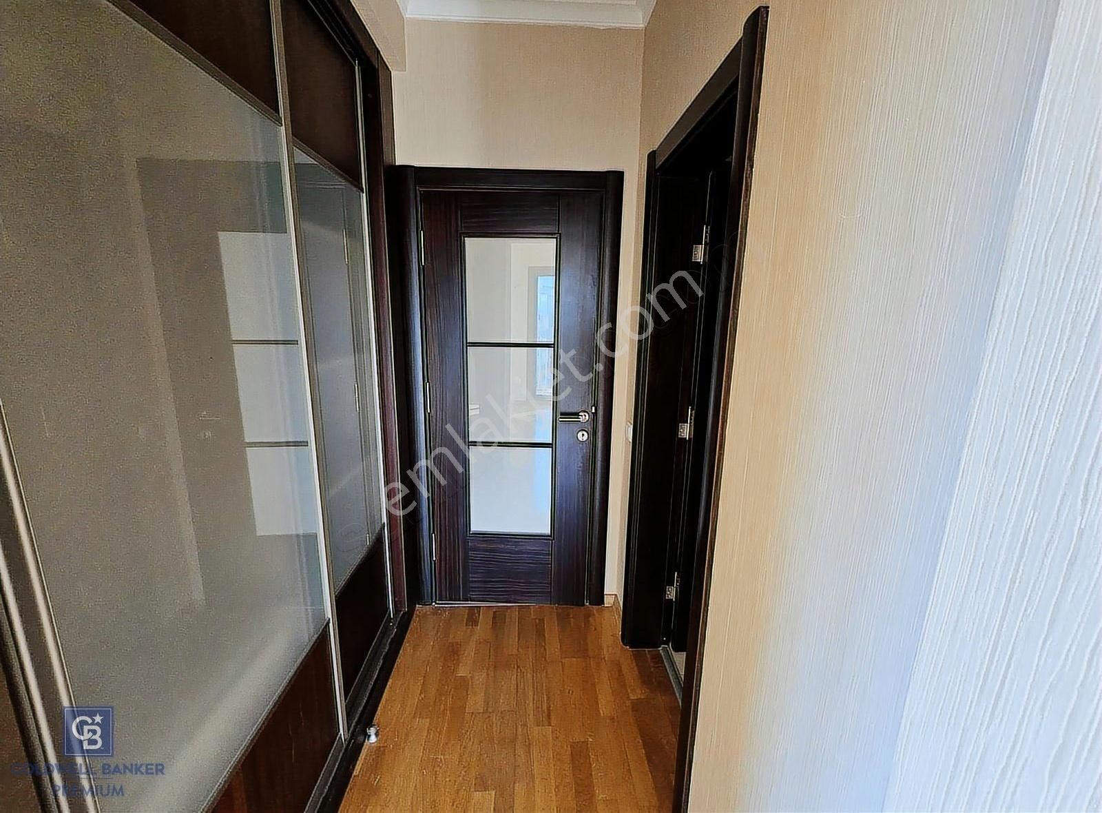 Çankaya Dumlupınar Site İçerisinde Kiralık Daire Çankaya Orankent Konutları,güvenlikli,kapalı Otoparklı 4+1 Daire