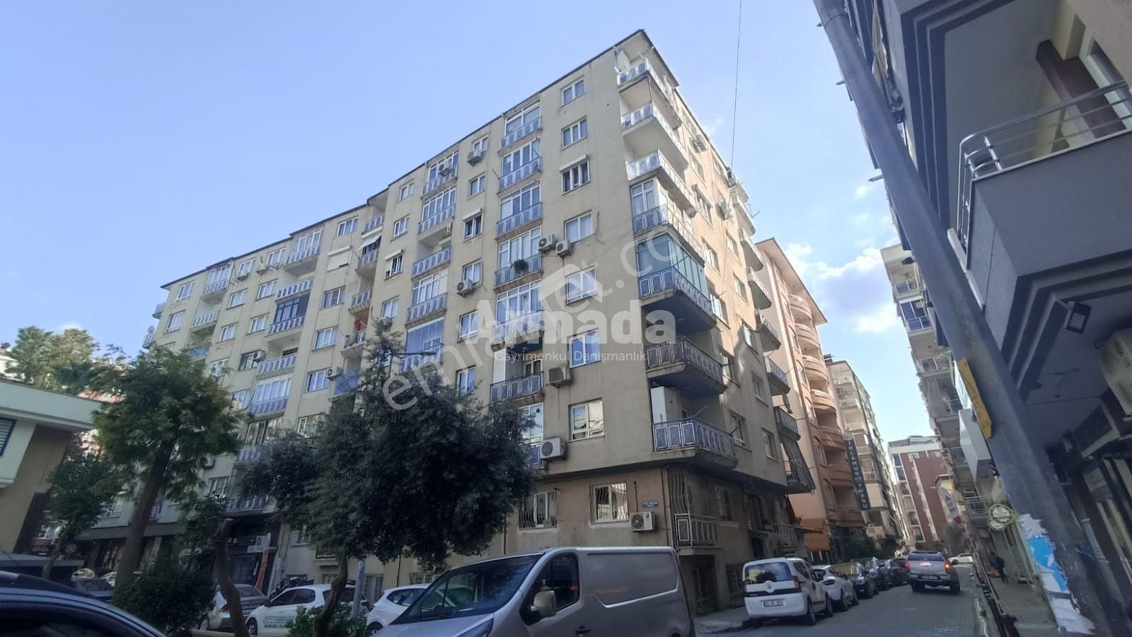 Efeler Kurtuluş Satılık Daire Aydın Bulvara 20 Metre Mesafede 3+1 Bakımlı Daire